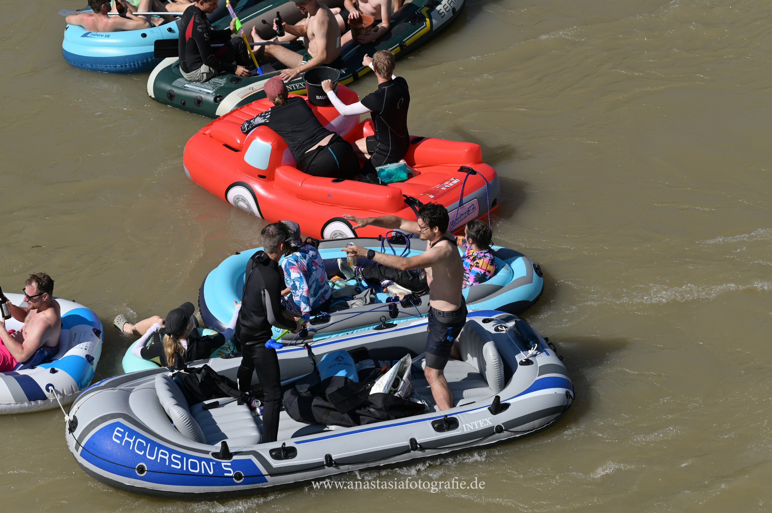 Nabada Ulm 2025. Newbornfotograf Kinderfotograf Ulm Familienfotograf Anastasia Neu-Ulm