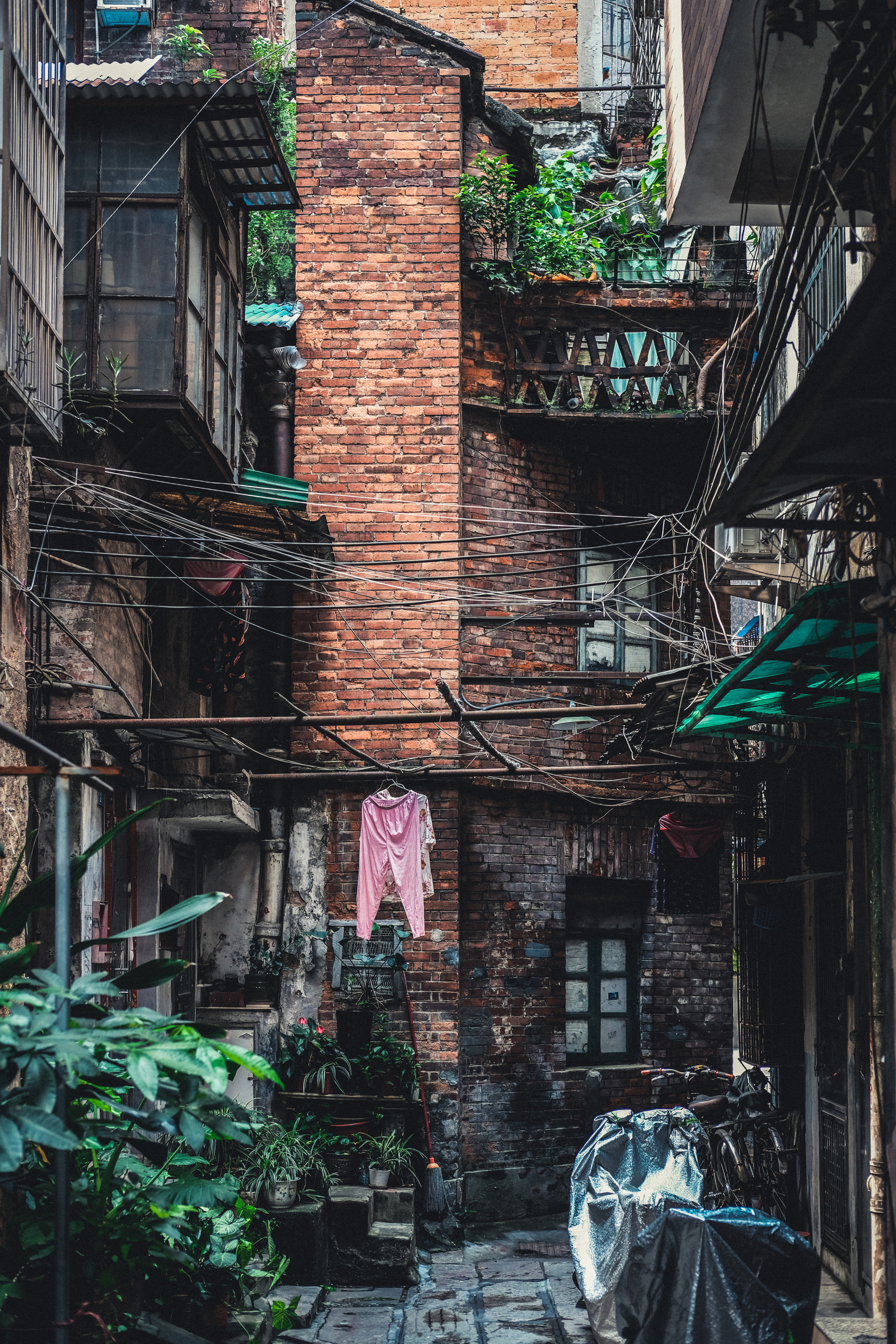 The Life of the Others in Guangzhou City |📍广州 | ChinaTown |  Yukophotography