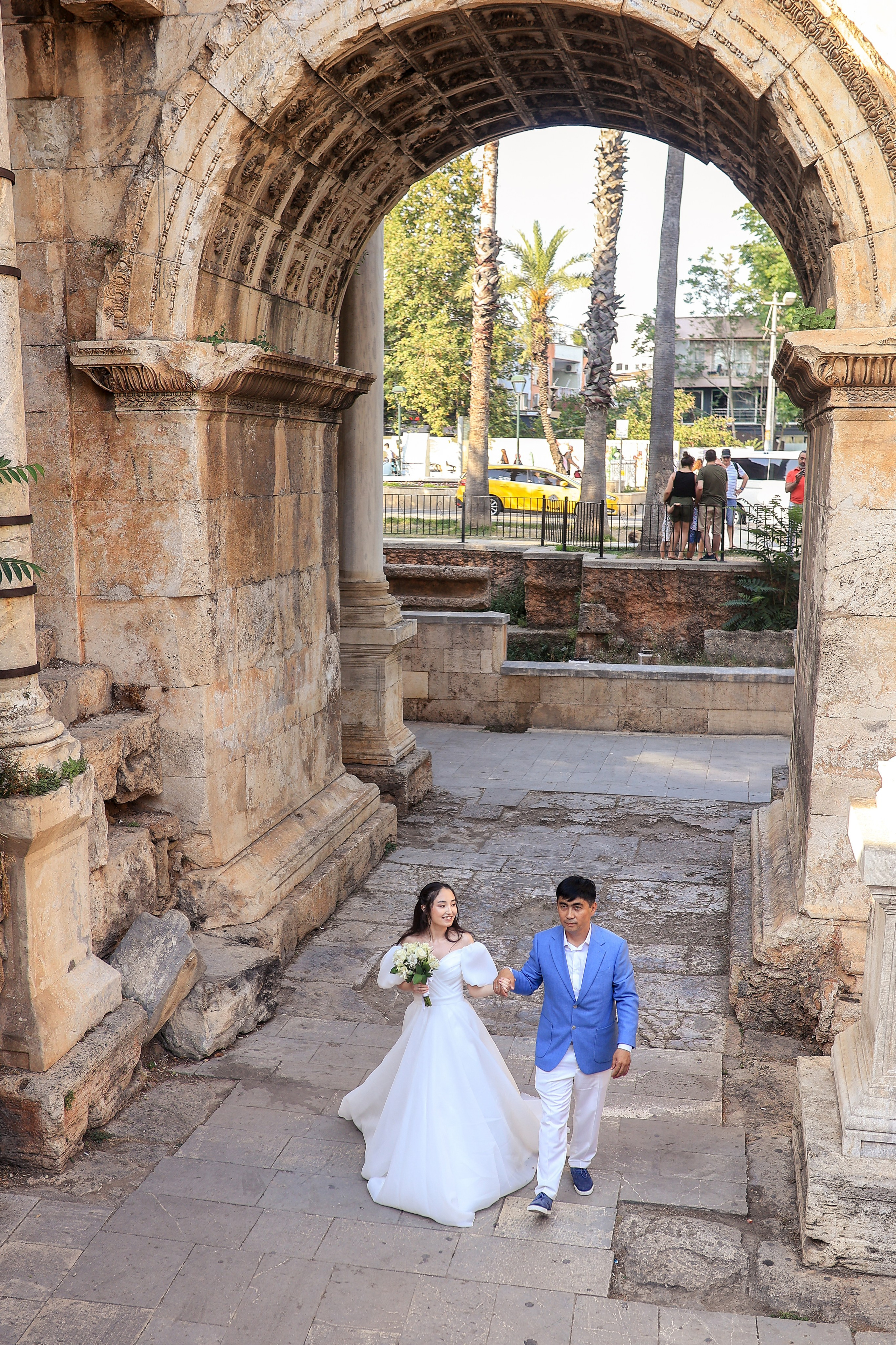 Photoshooting in old town of Antalya. Photographer in Turkey, Antalya, Kemer, Belek, Side, Kas, Fethiye