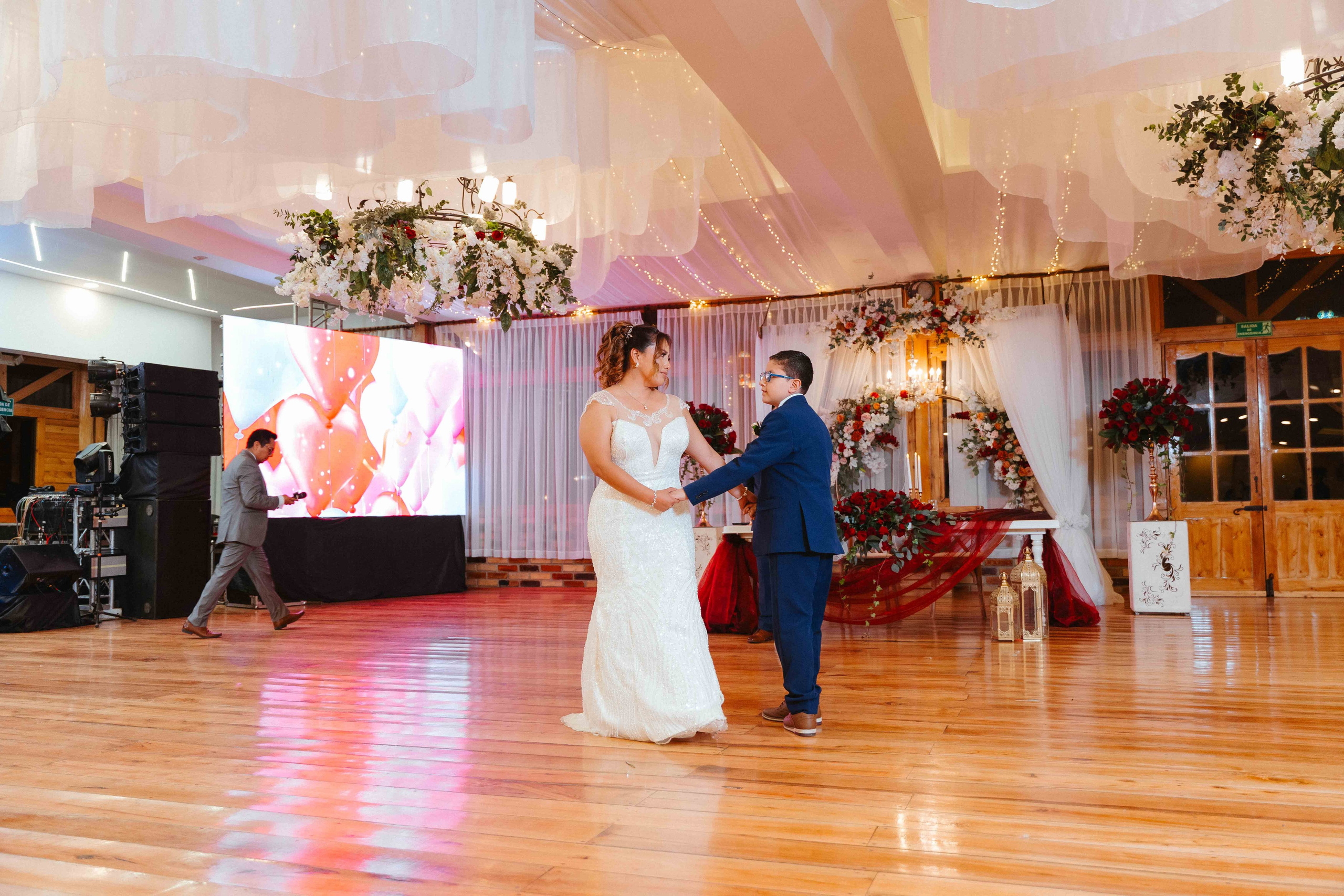 Ivan y Maria. Fotógrafo de bodas en Loja Ecuador | Piero Alvarez PH