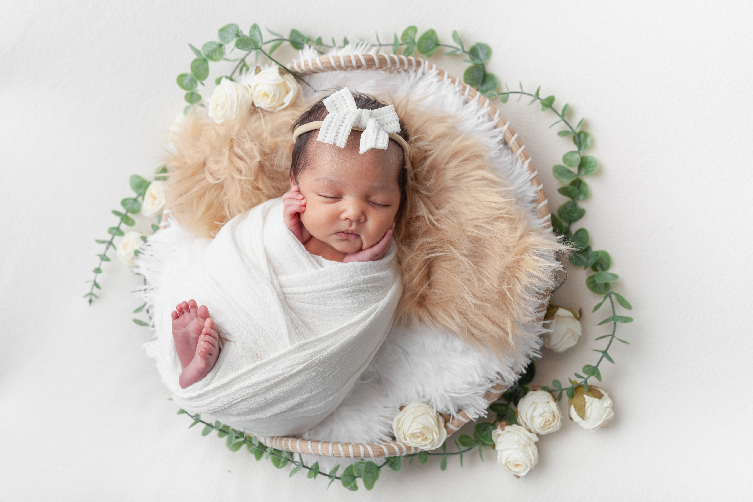 Newborn posing session. Marina Pravda Photography San Francisco Bay Area