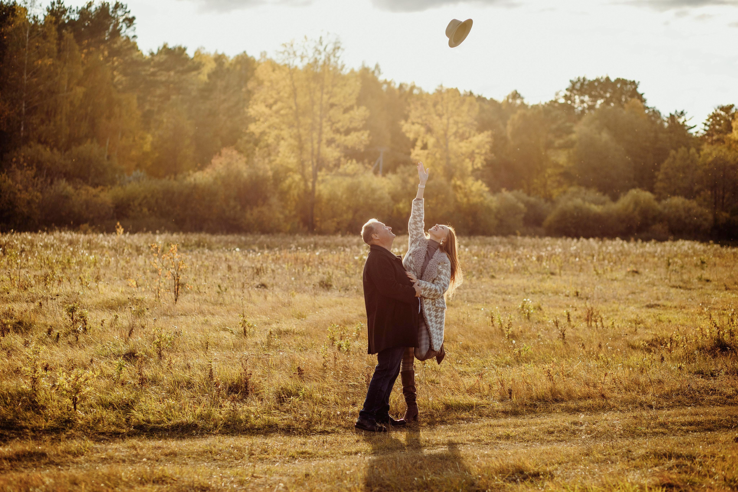 ENGAGEMENT. Wedding and family photographer and videographer PA, NJ, NY, DE, MD