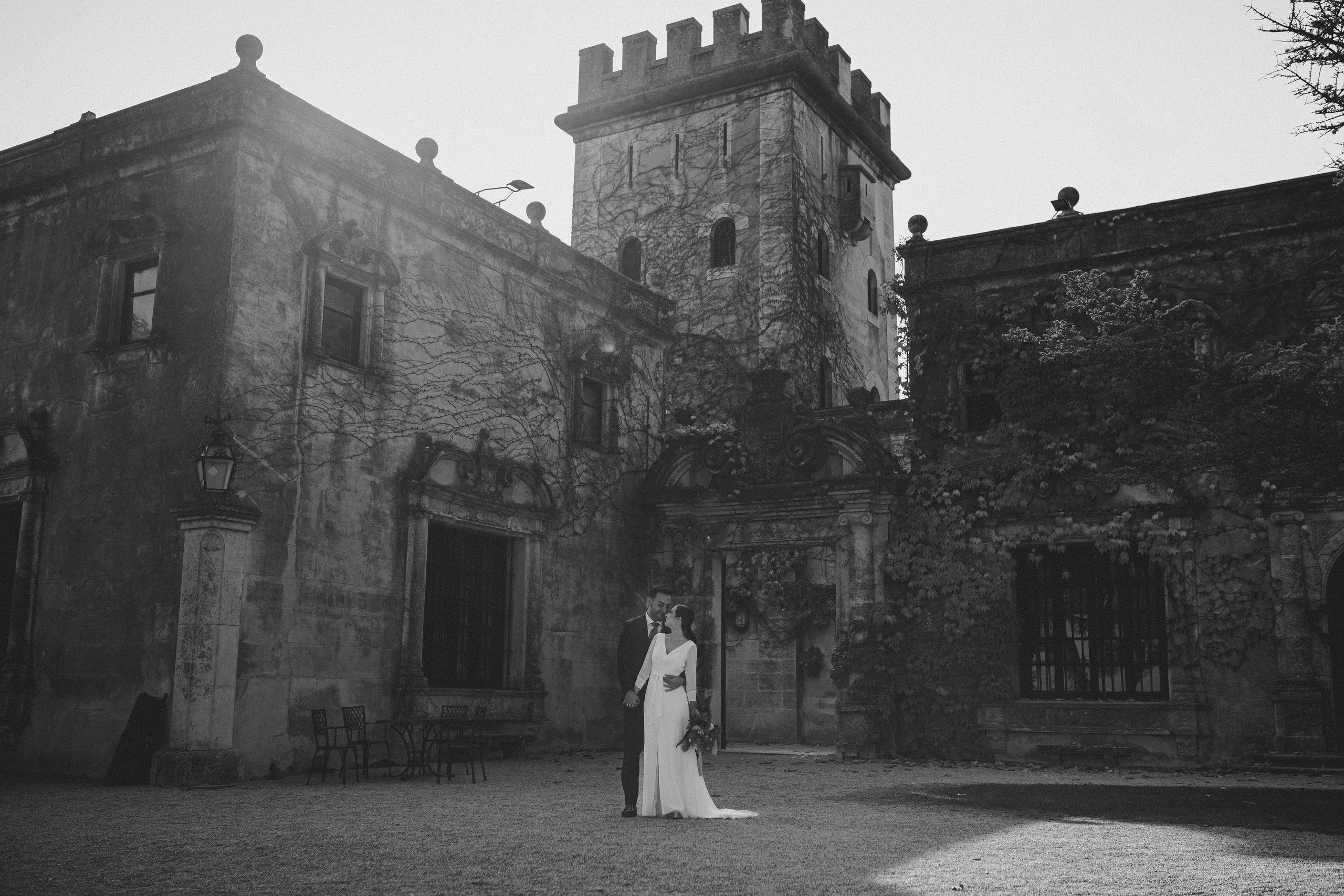 Exterior de Finca Torrefiel preparado para celebración de boda