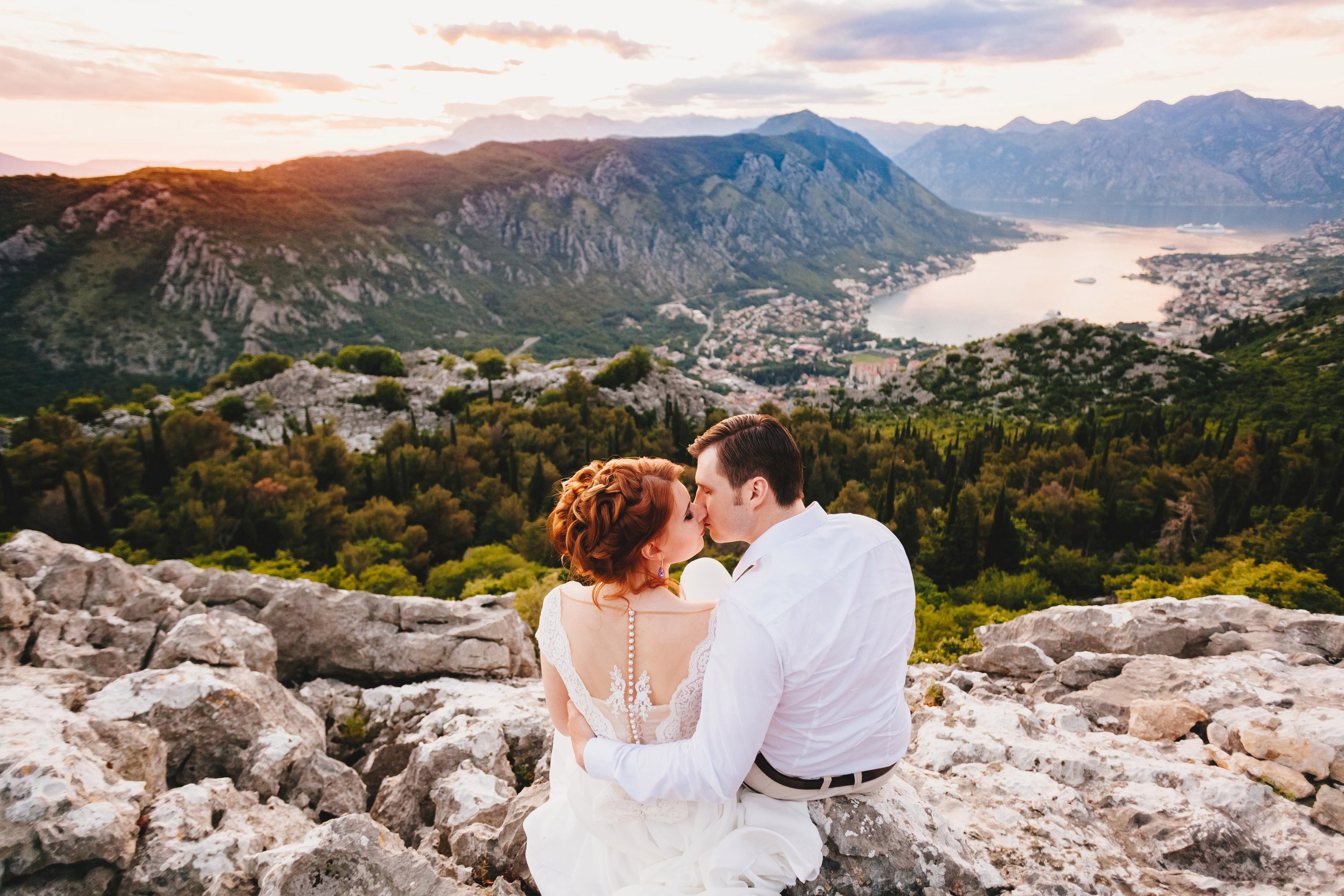 Wedding makeup artist hairdresser in Montenegro. Makeup artist and hairdresser in Montenegro Nadia Lia