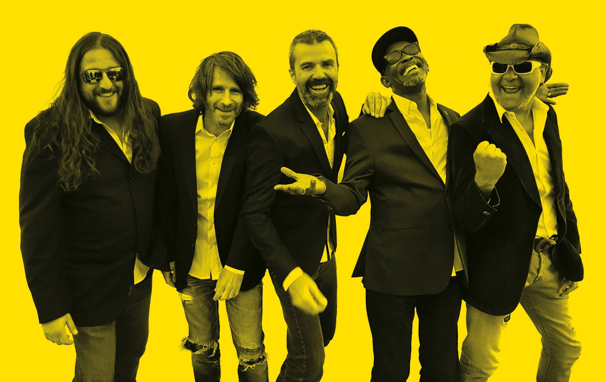 El legendario local de ensayo de Jarabe de Palo en Barcelona, a la venta por más de medio millón de euros | FOTKAI