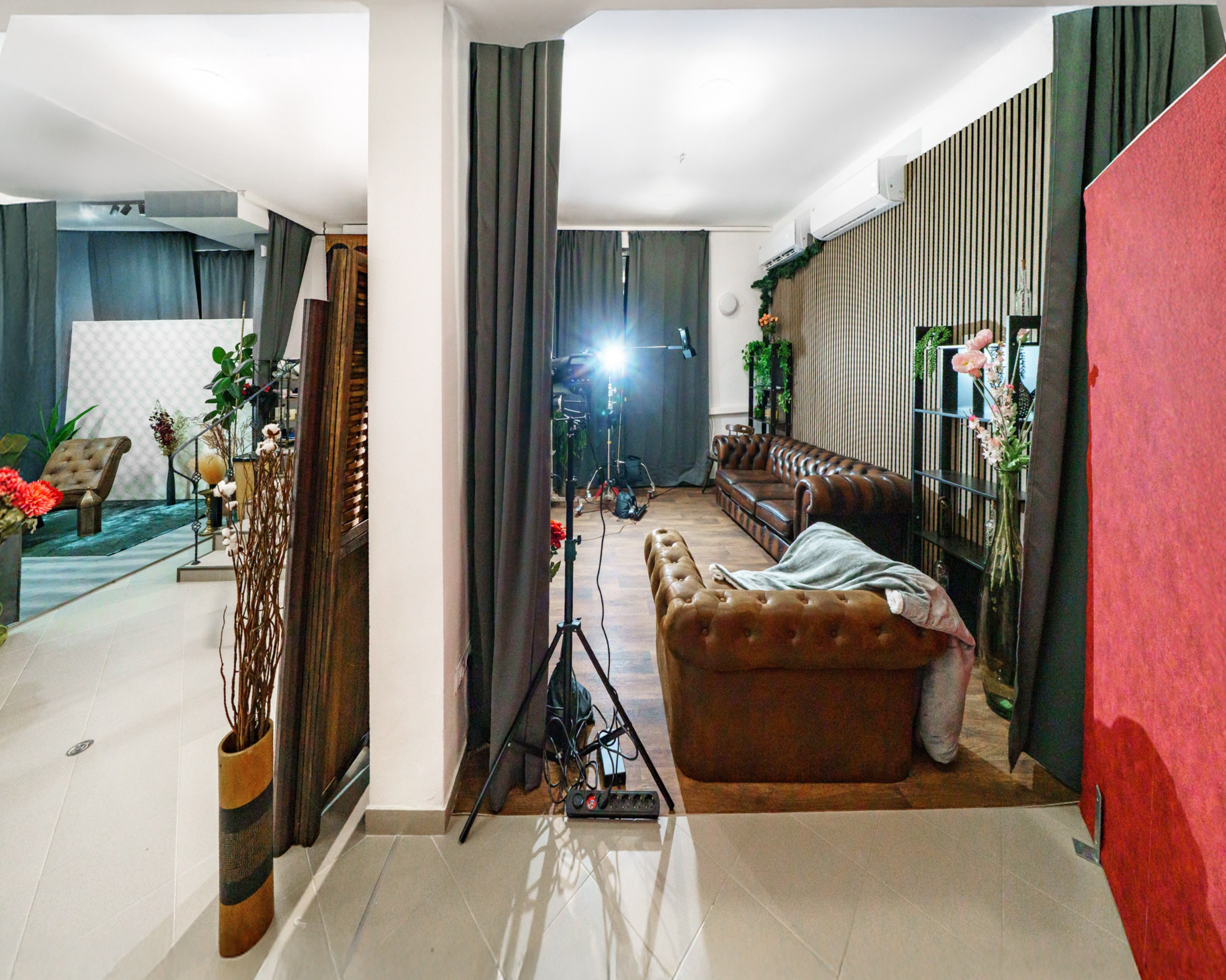 Gumerov Studio — Фото и видео студио под наем в София