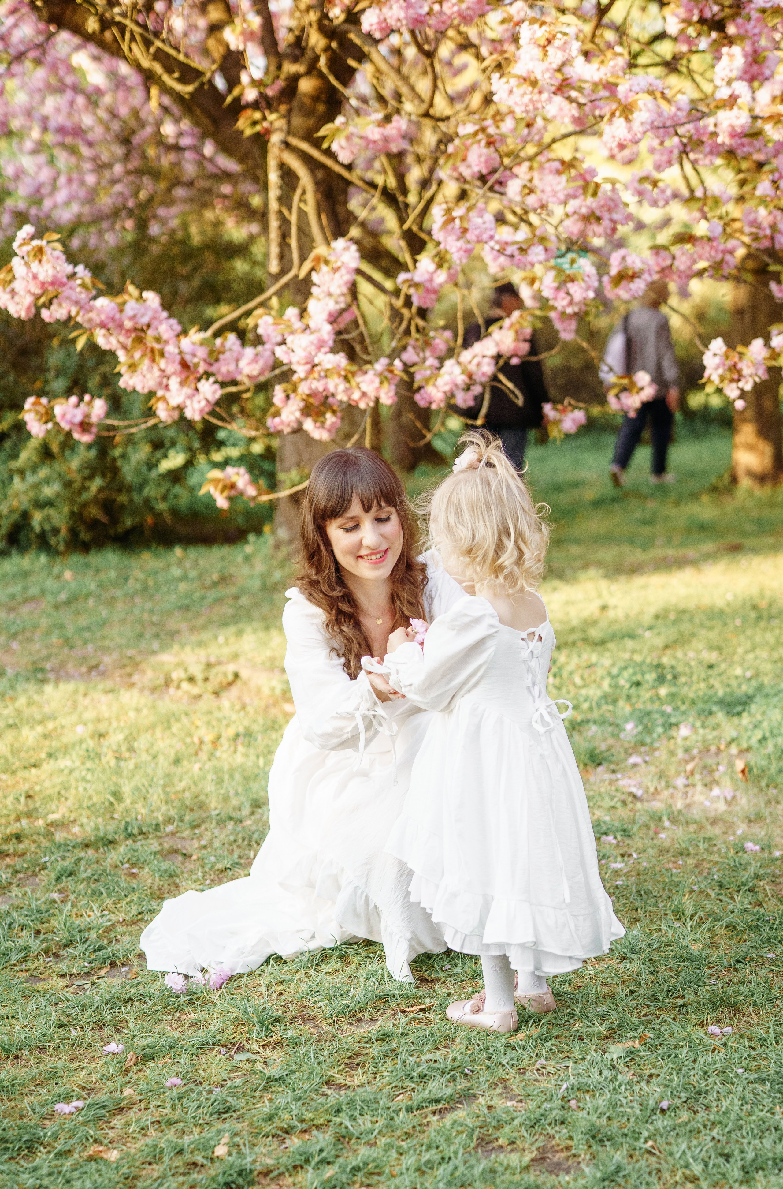 Sesja w plenerze. Fotograf Łódź - sesja ciążowa, noworodkowa, dziecięca. Studio w Łodzi