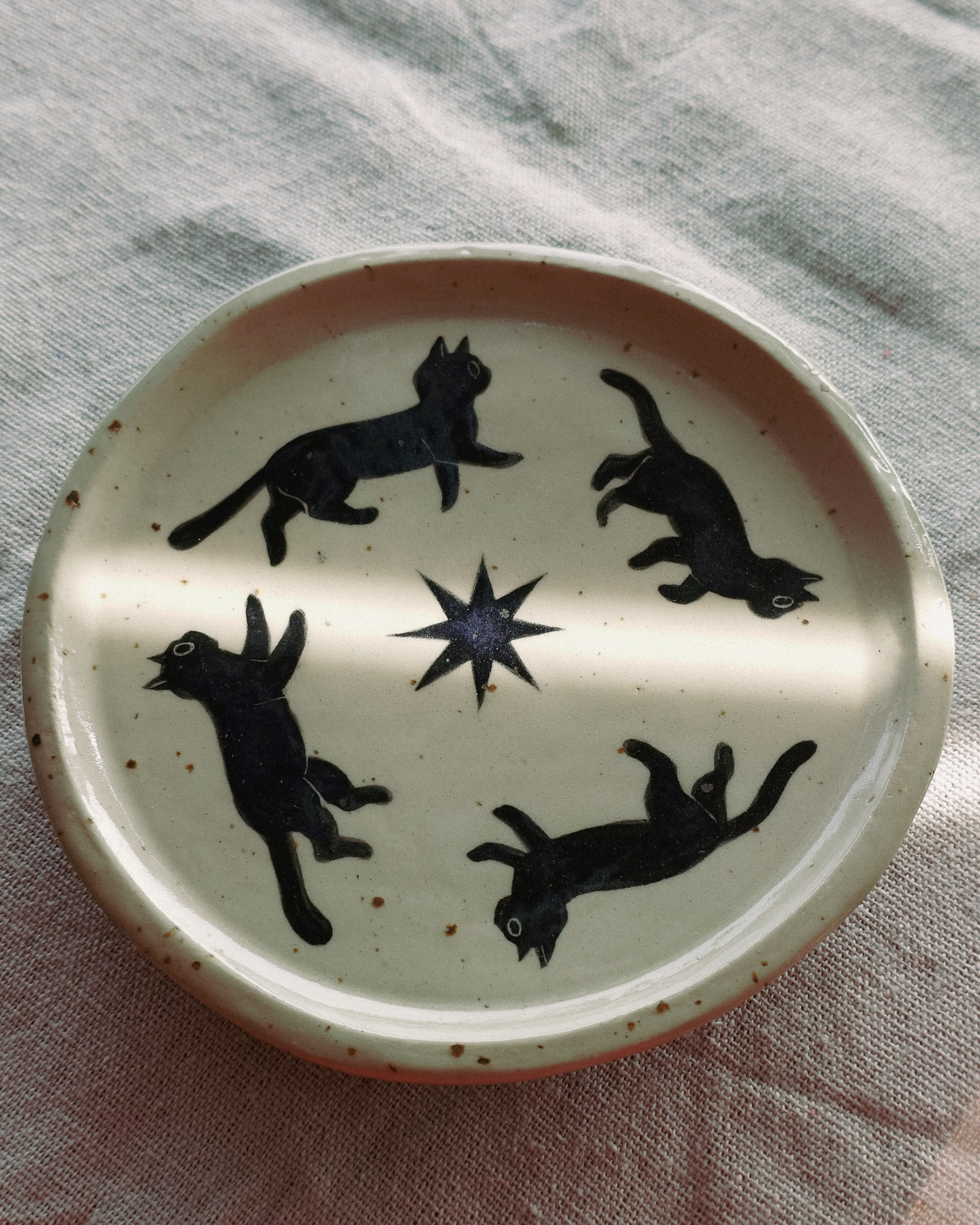 Handmade Ceramics. Helen Reveur | Illustrator & Brand Designer | Ready-Made & Custom Illustrations