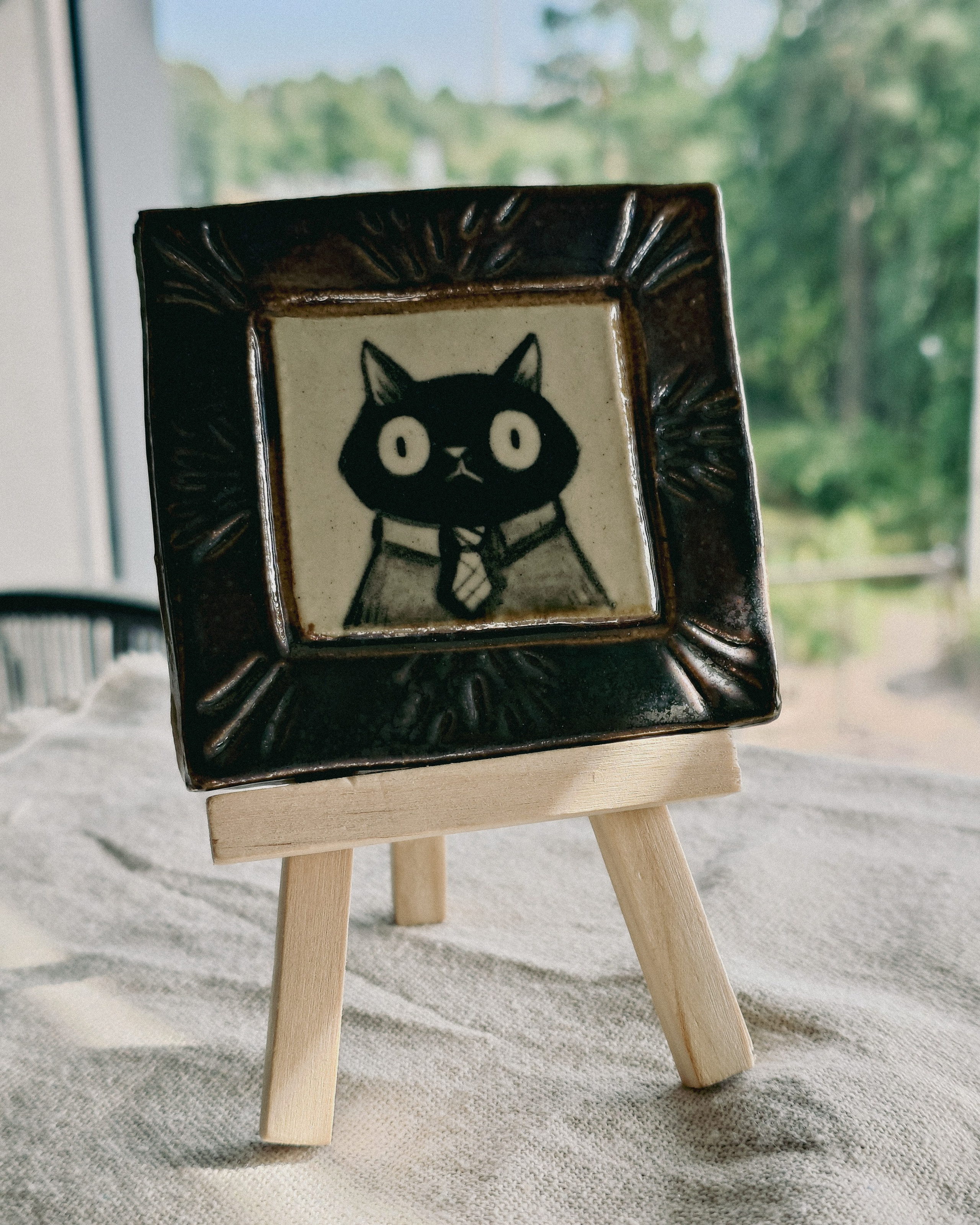 Handmade Ceramics. Helen Reveur | Illustrator & Brand Designer | Ready-Made & Custom Illustrations