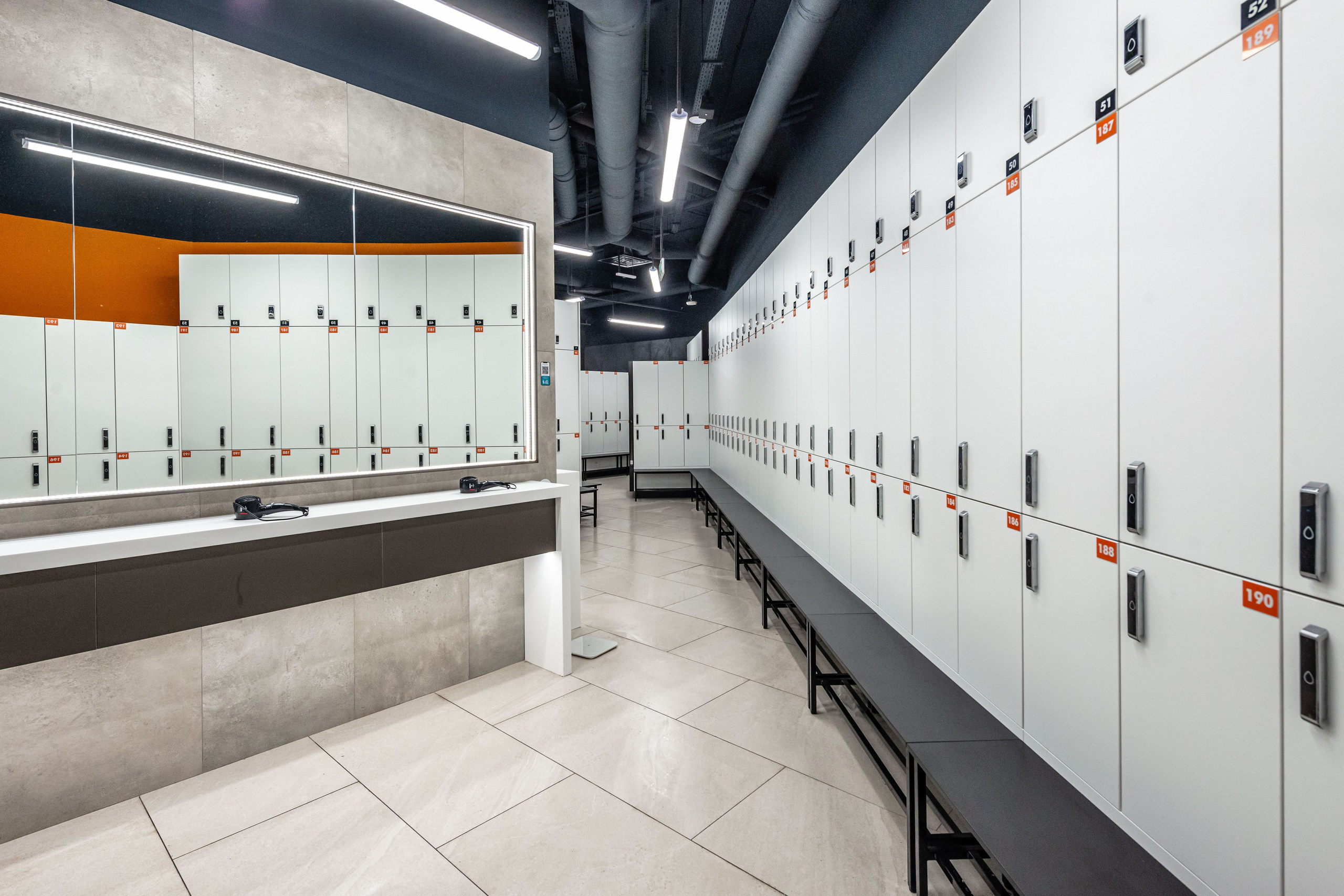 DDX Fitness в Место встречи Киргизия. ФОТОГРАФ МЕКСИКА КИНТАНА-РОО