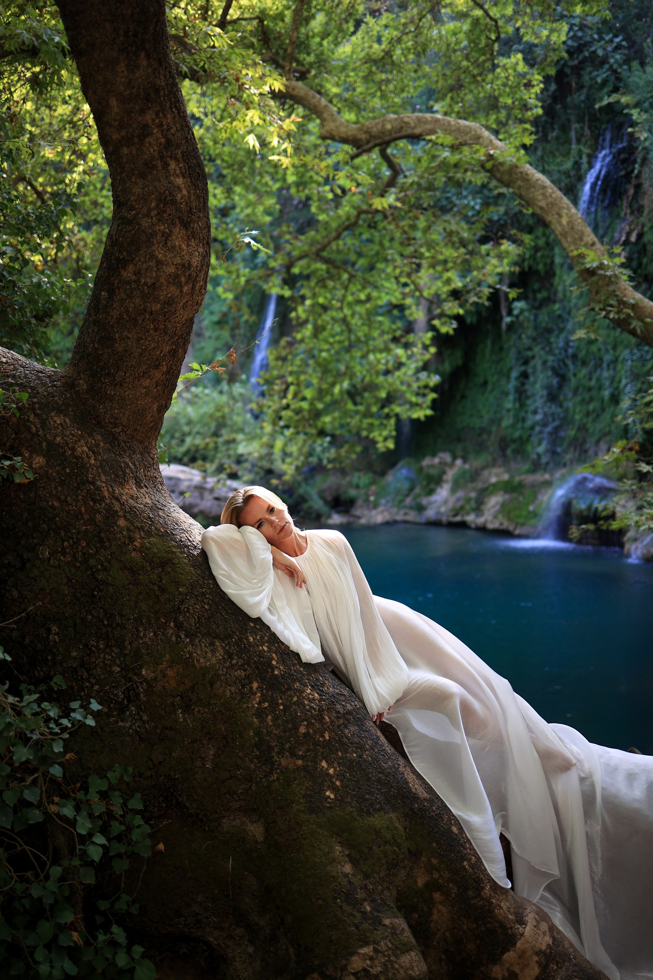 Photoshooting at Kurshunlu waterfall. Photographer in Turkey, Antalya, Kemer, Belek, Side, Kas, Fethiye