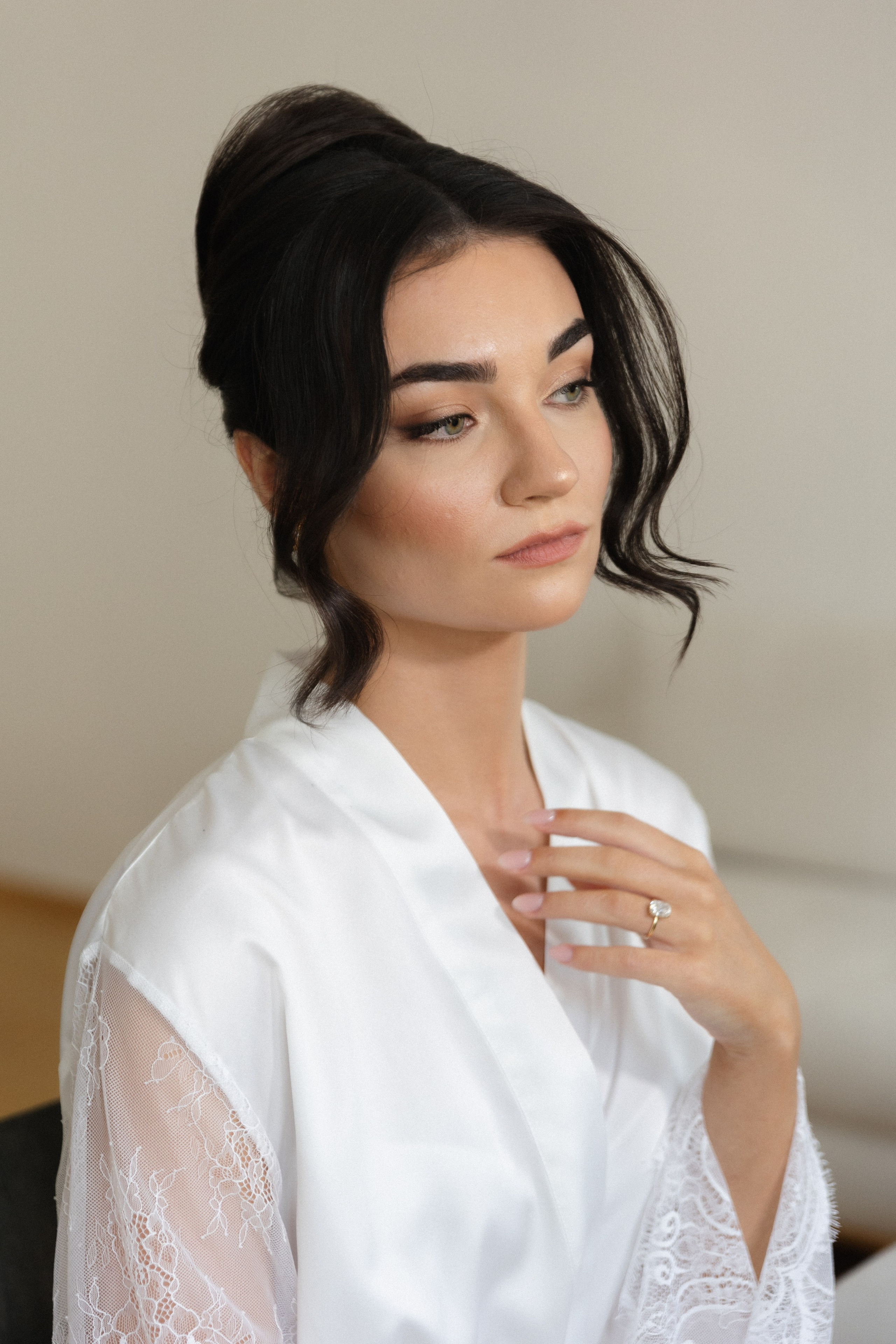 Elegant Castle Wedding in Austria | Alwin & Ruth’s Fairytale Celebration. Wedding photographer and videographer based in Timisoara, Romania