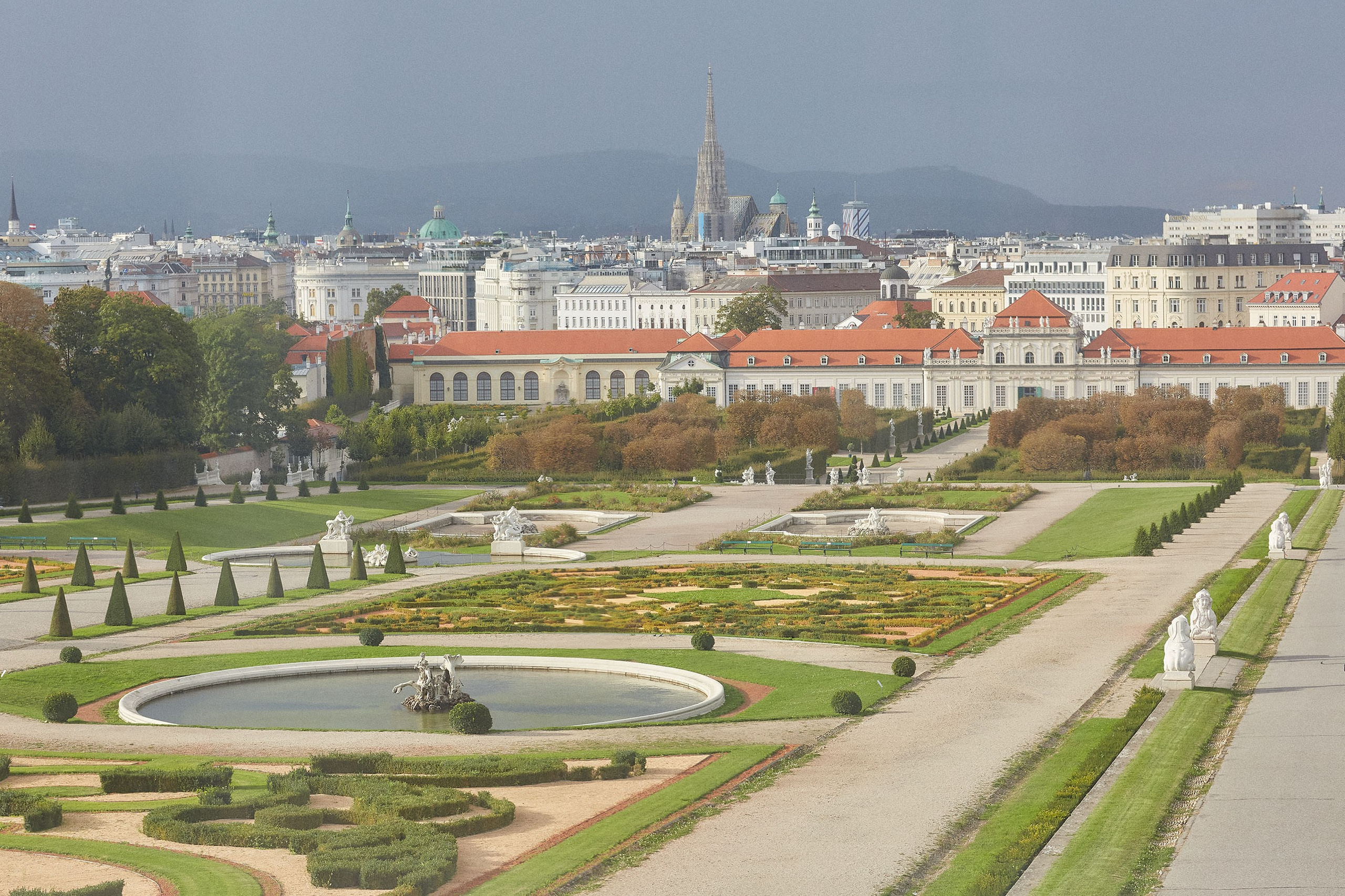 Exterior view overlooking the grounds of the Belvedere Palace from their ceremonial hall.