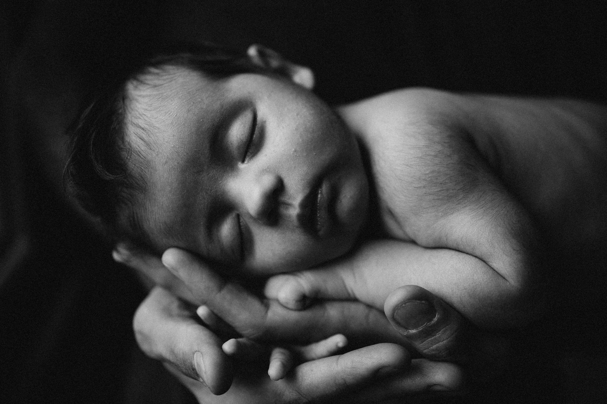 Luca’s 1 month. Fotografa documental de familia e nascimento em Florianópolis SC Daria Ermolaev