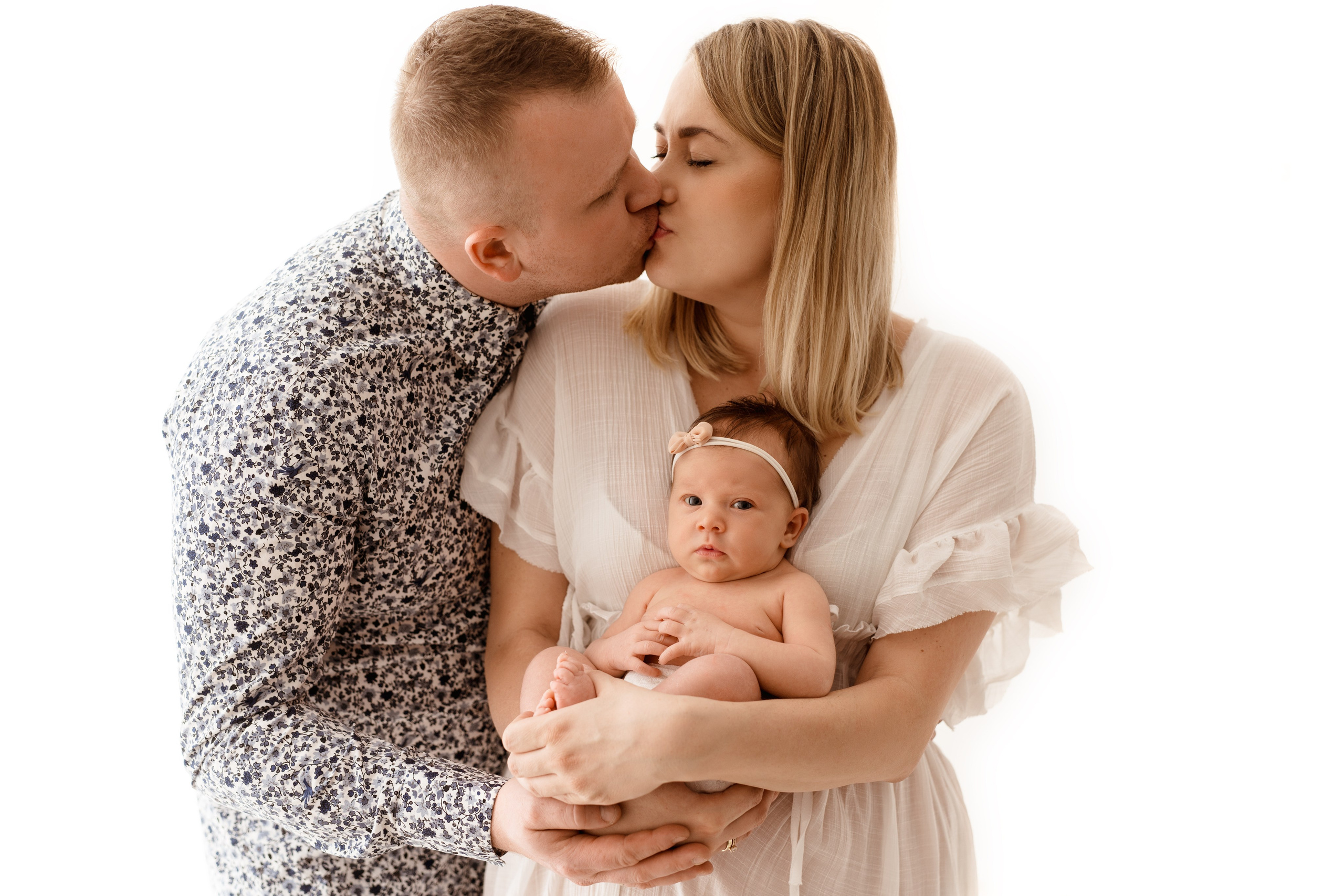 Malutka Pola i jej pierwsza sesja. Fotograf Łódź - sesja ciążowa, noworodkowa, dziecięca. Studio w Łodzi