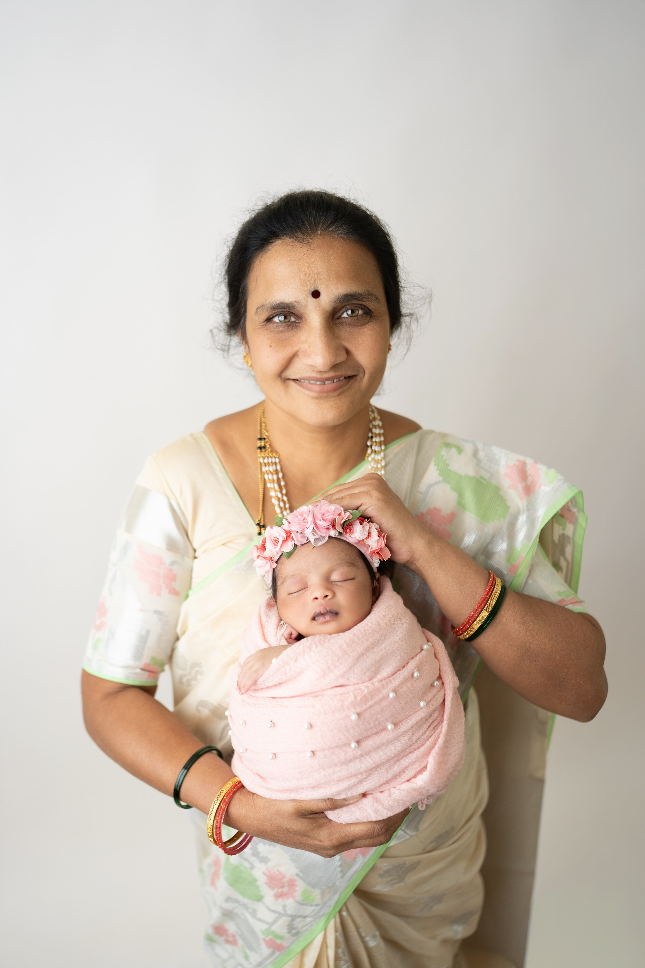 Newborn+Family. Maternity, family and newborn photography in San Francisco Bay Area