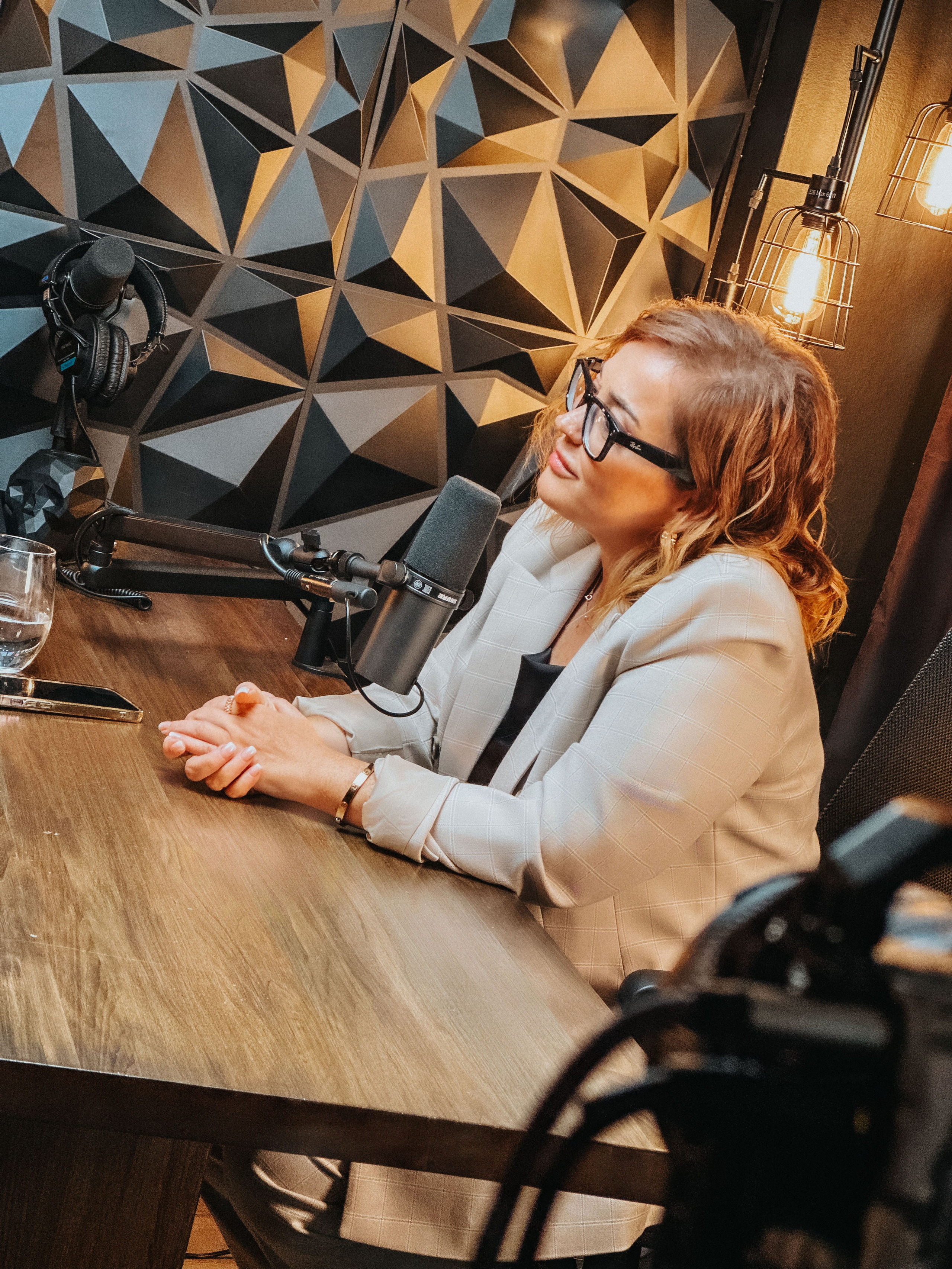 Ирина Недялькова: Фотограф, Тик Ток Коуч, мама блогера. Как мечты ст. НА VIBE УСПЕХА — Блог об экстраординарных людях с Кристиной Самофал