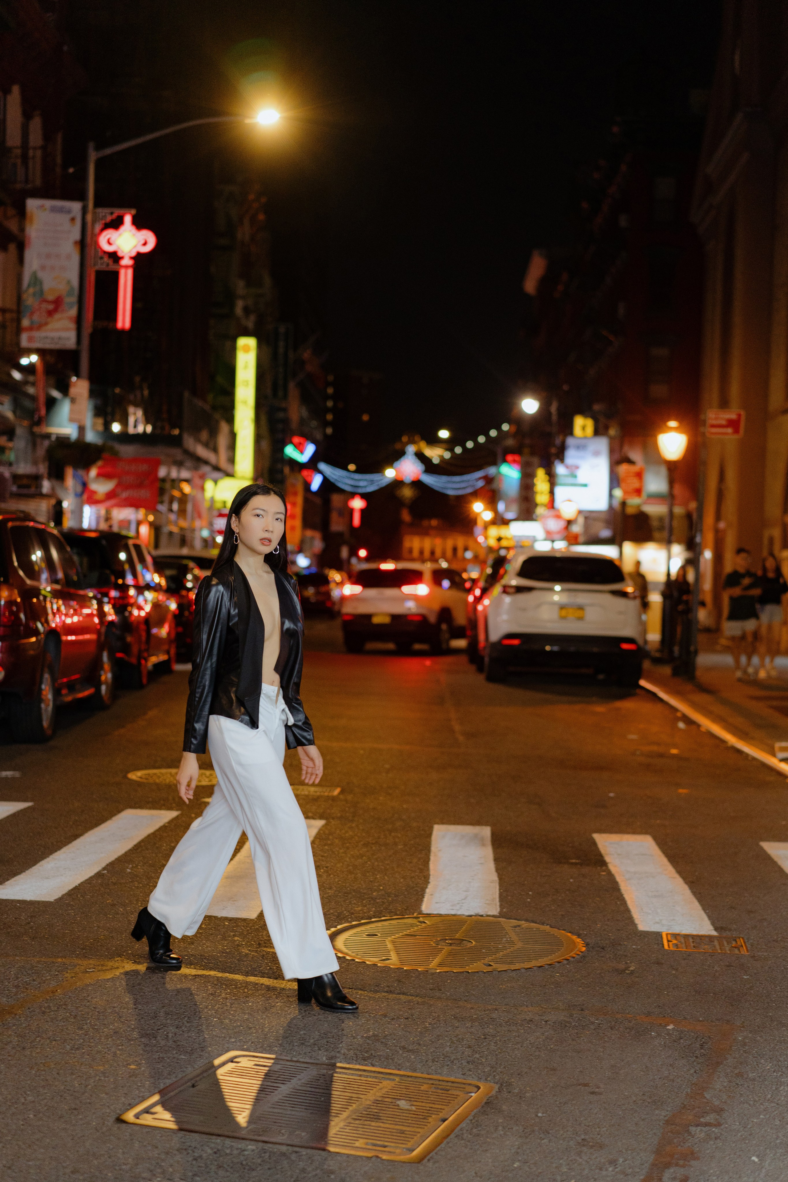 Chinatown NYC Photography Sessions | Authentic Cultural Photo Experience. Videographer and photographer in New York // MAKAROV.VIDEO