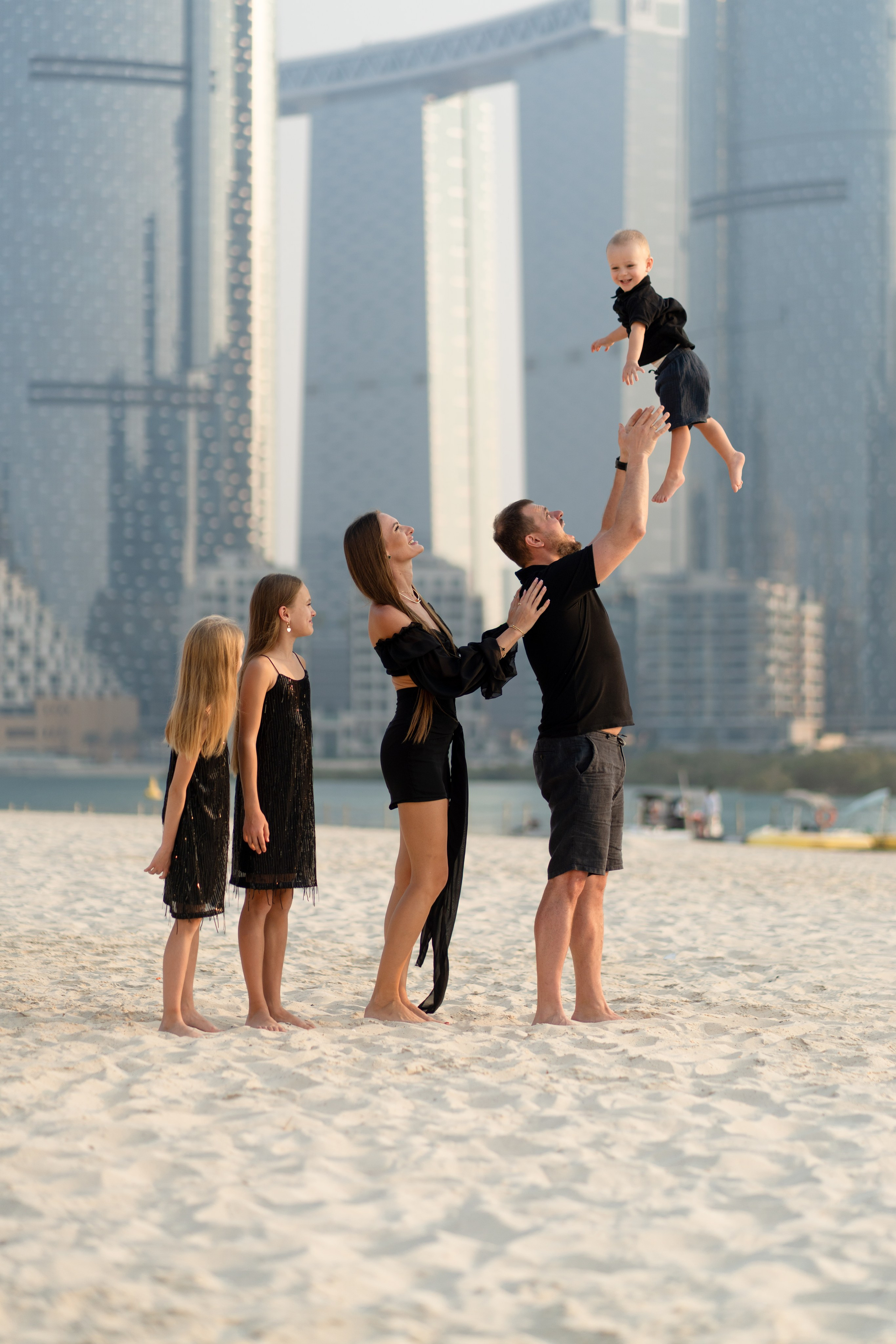 Фотосессия на пляже Reem Central Park/ Reem island Abu Dhabi. Фотограф в Абу Даби Марина