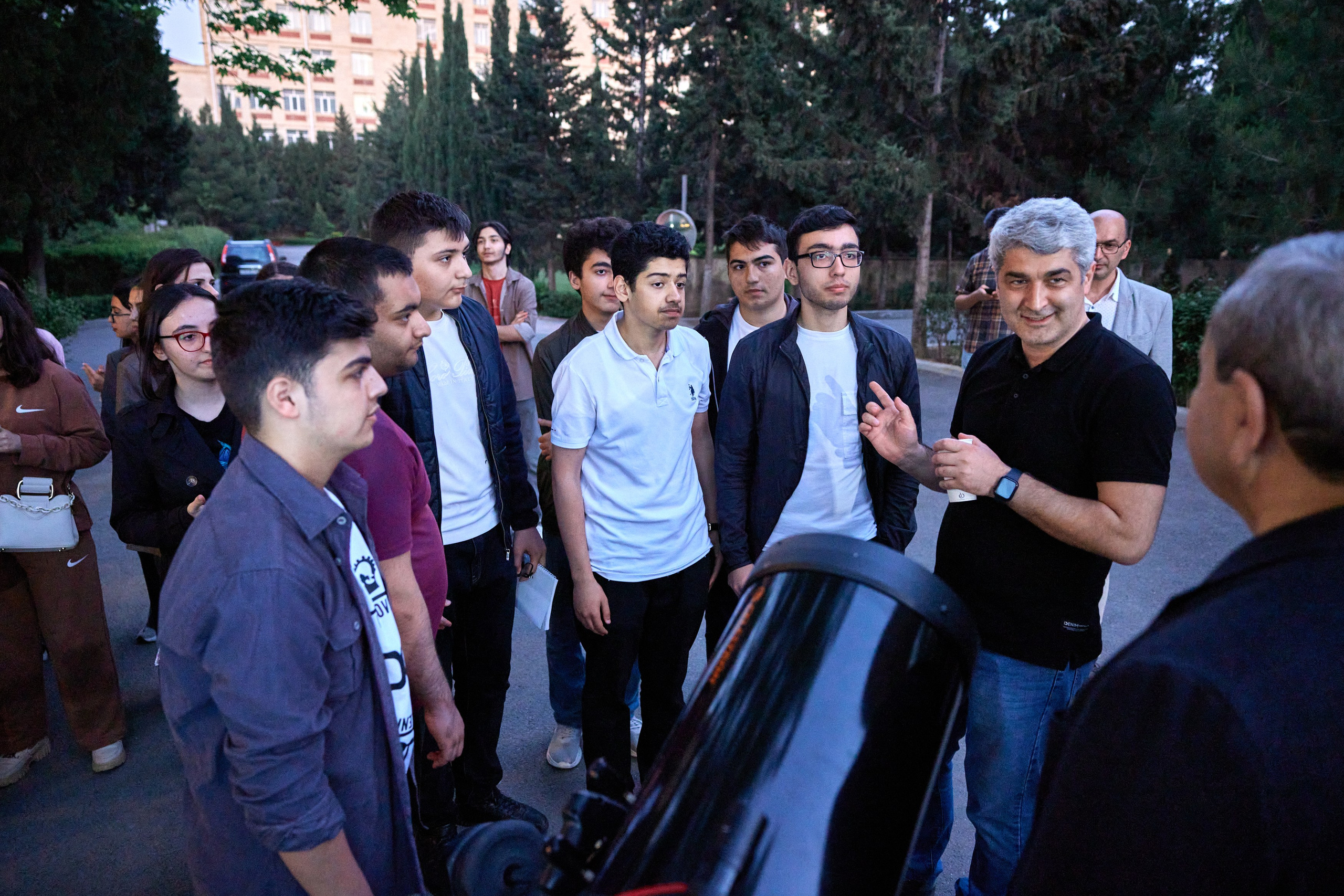 Bakı Dövlət Universitetində müşahidə axşamı. Həvəskar Astronomlar Cəmiyyəti — Astronomy.az