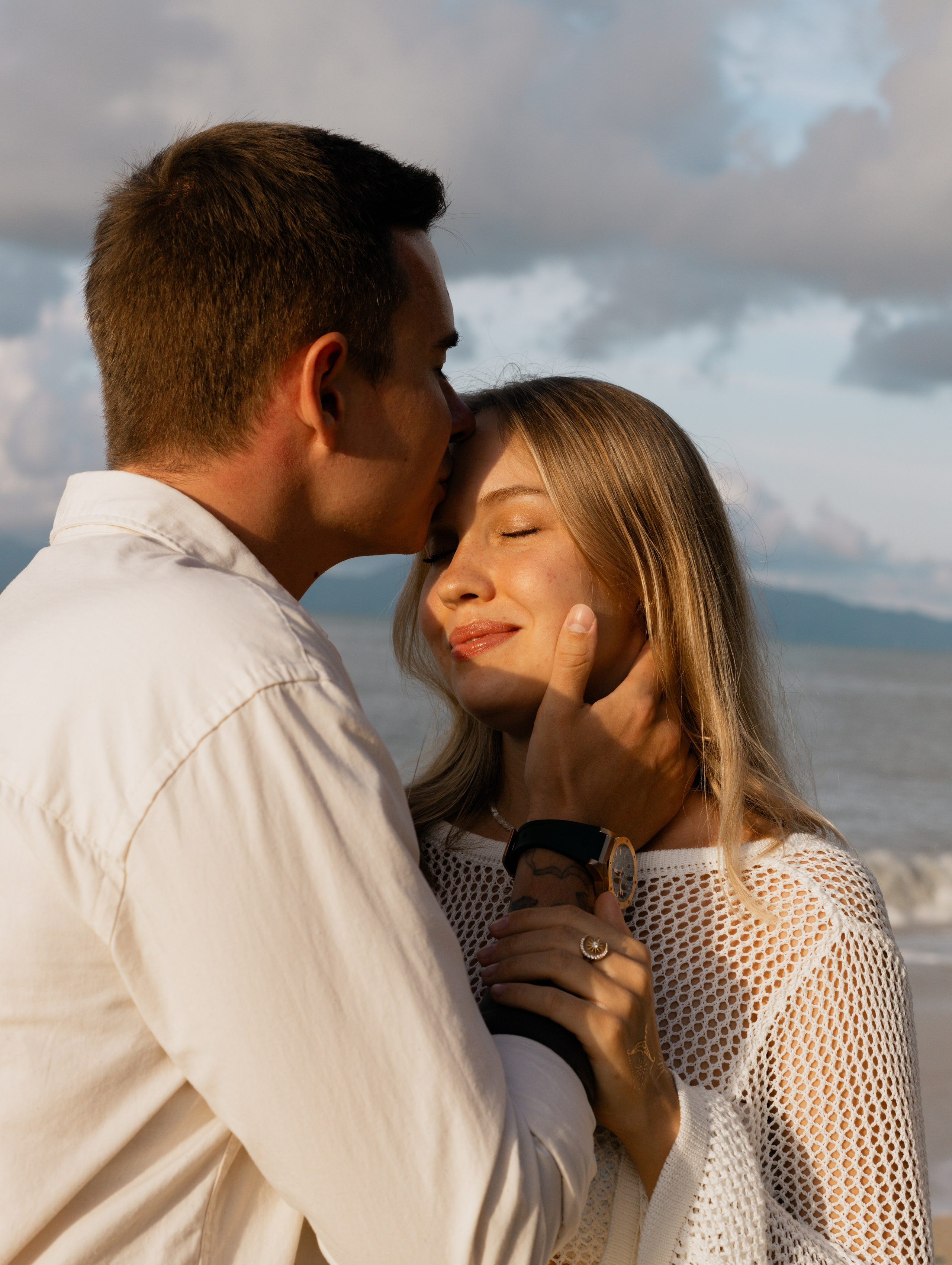 LOVE — STORY. Photographer on Koh Samui Elena