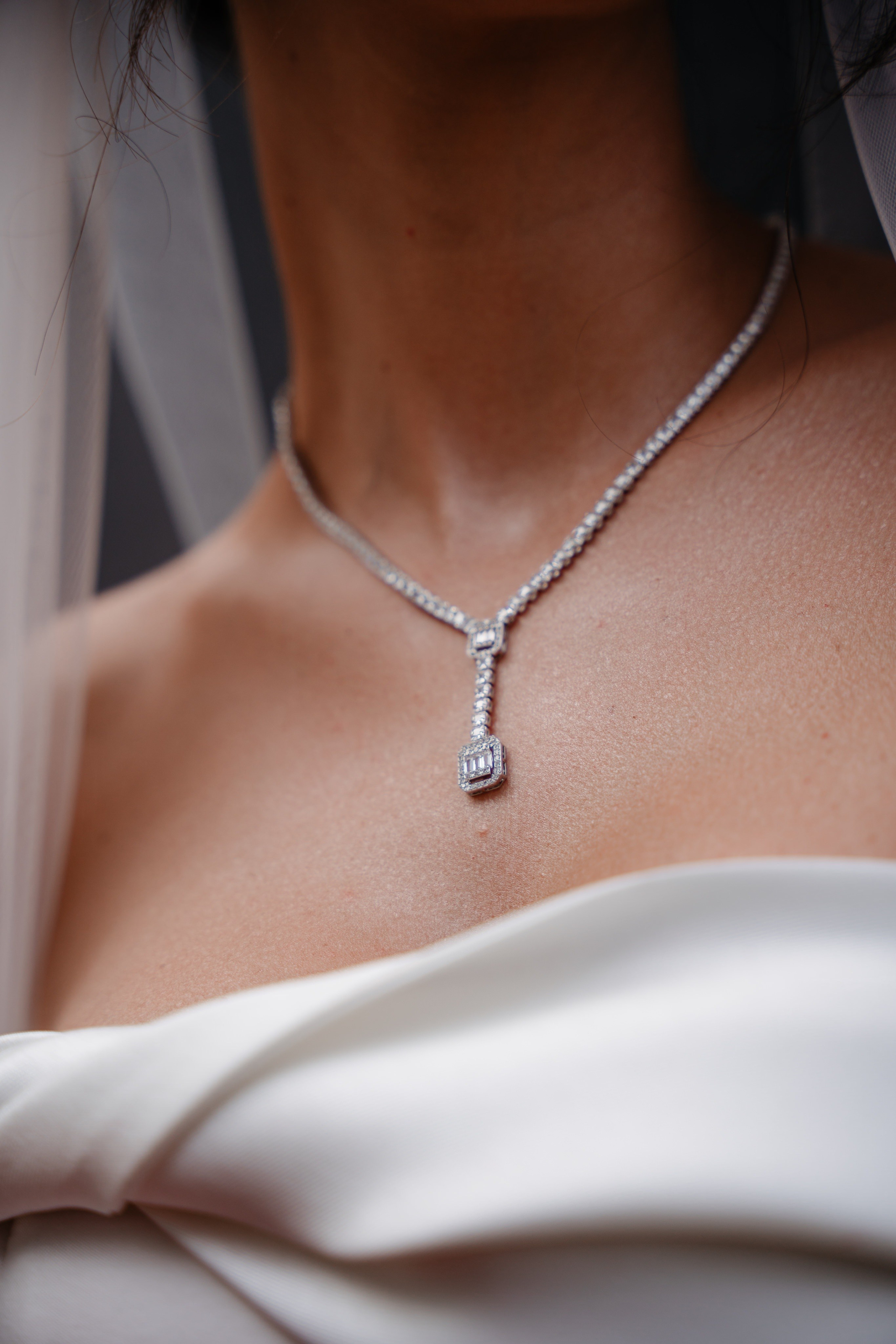 Povestea de nuntă a lui Anca și Dragoș în Bacău | Fotografie de Eveniment. Raw Studio. Fotograful tau de nunta!