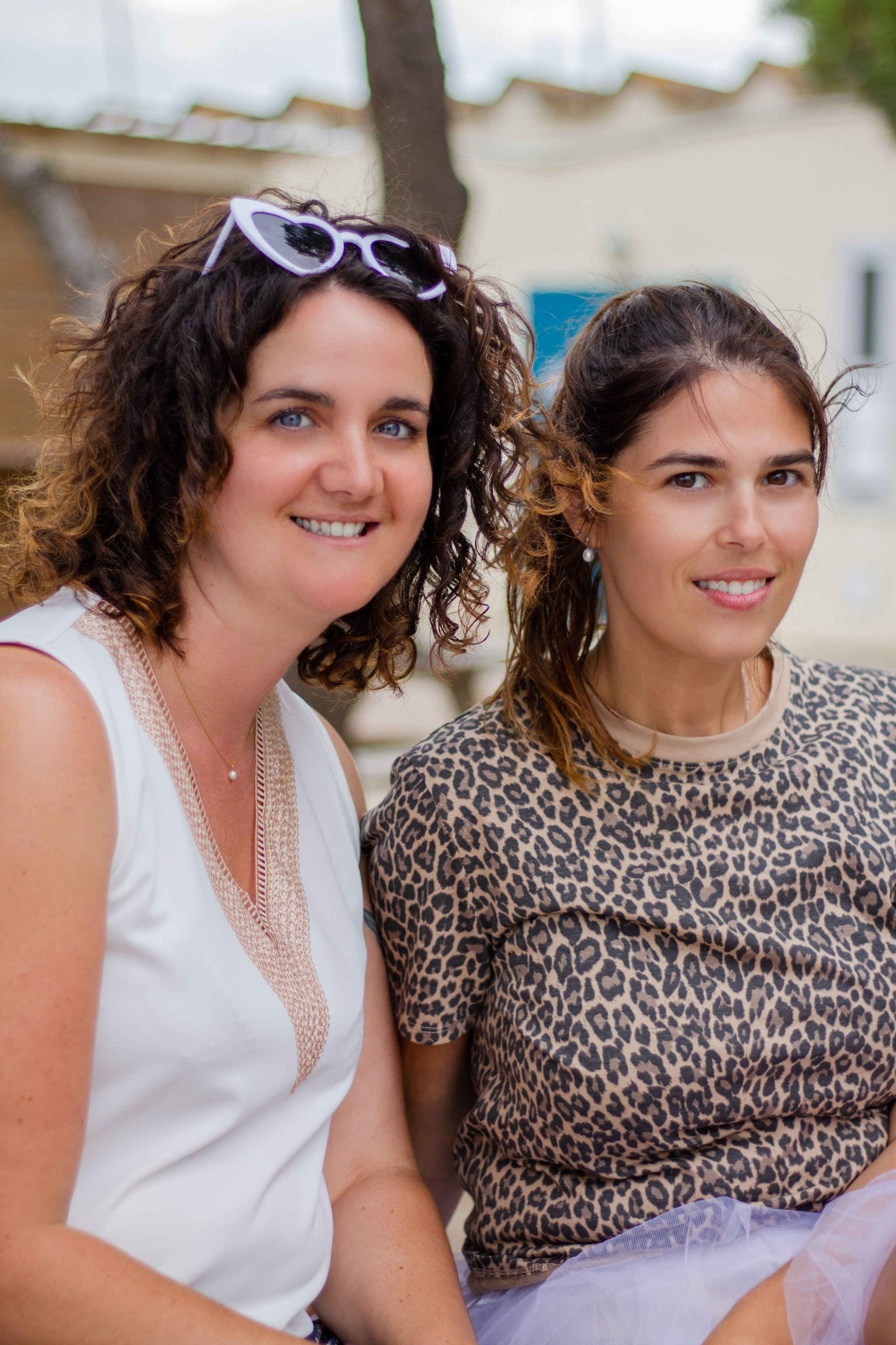 Séance photo EVJF Châtellerault, Poitiers, Tours. Studio photo « Partage ton bonheur » – Photographe famille près de Châtellerault, Poitiers et Tours