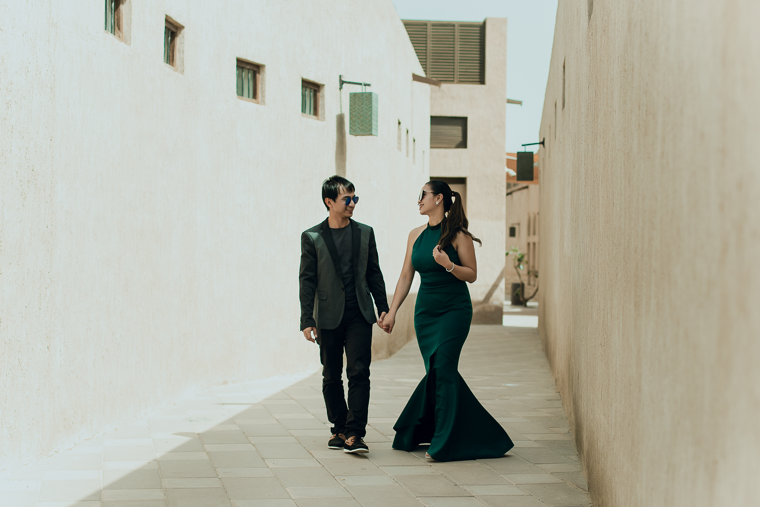 LoveStory in Dubai. Wedding female photo and video studio in UAE