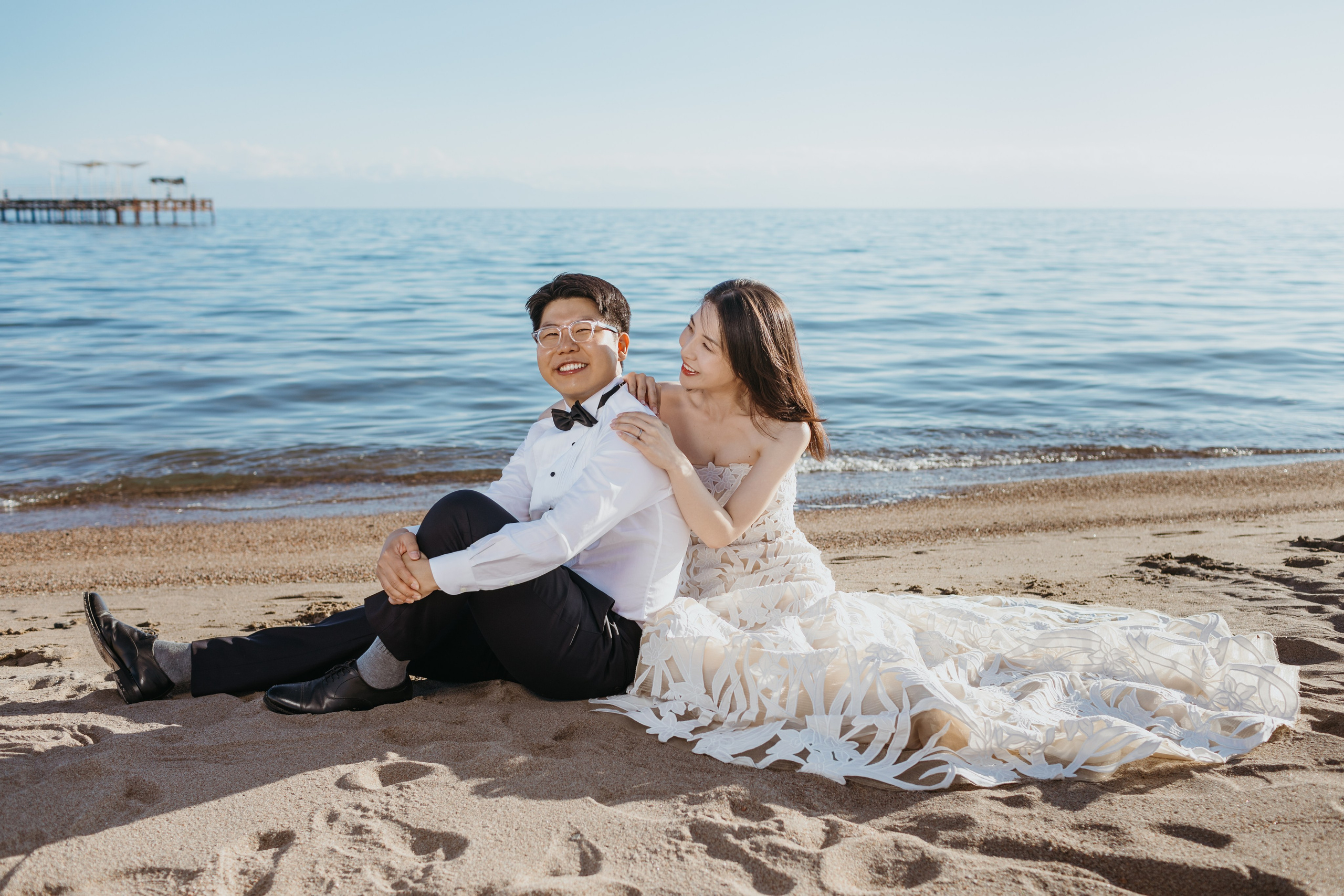 Чесан и Лиса (South Korea) — свадебная фотосессия на Иссык-Куле, пансионат “Каприз” | Chisun & Lisa — Issyk-Kul Lake wedding photos, Capriz. Фотограф в Бишкеке Оксана Шувалова