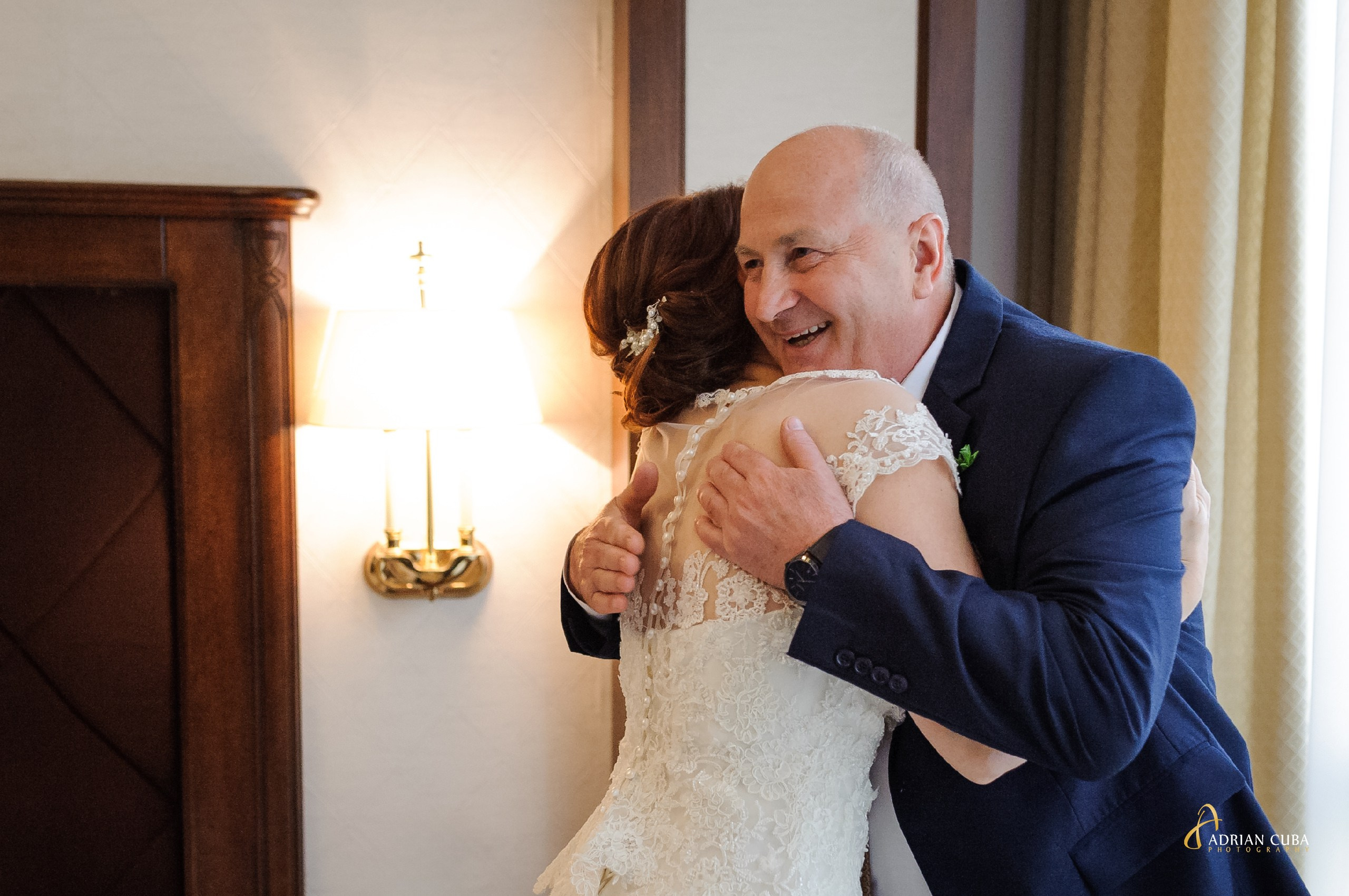 Fotograf nunta Iasi | Adrian Cuba — servicii profesionale de fotografie de nunta