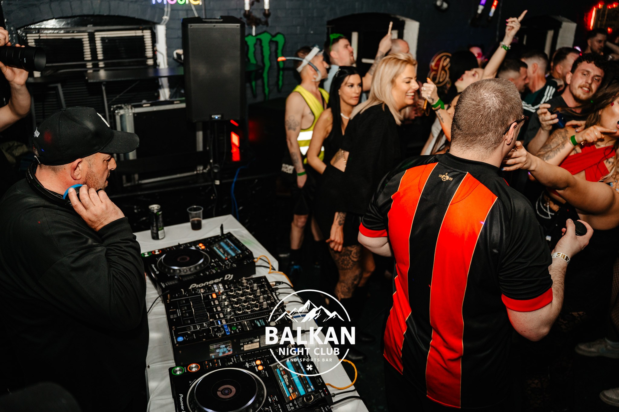 BALKAN NIGHT CLUB SALISBURY. TANTAN IONUT FOTO & FILM
