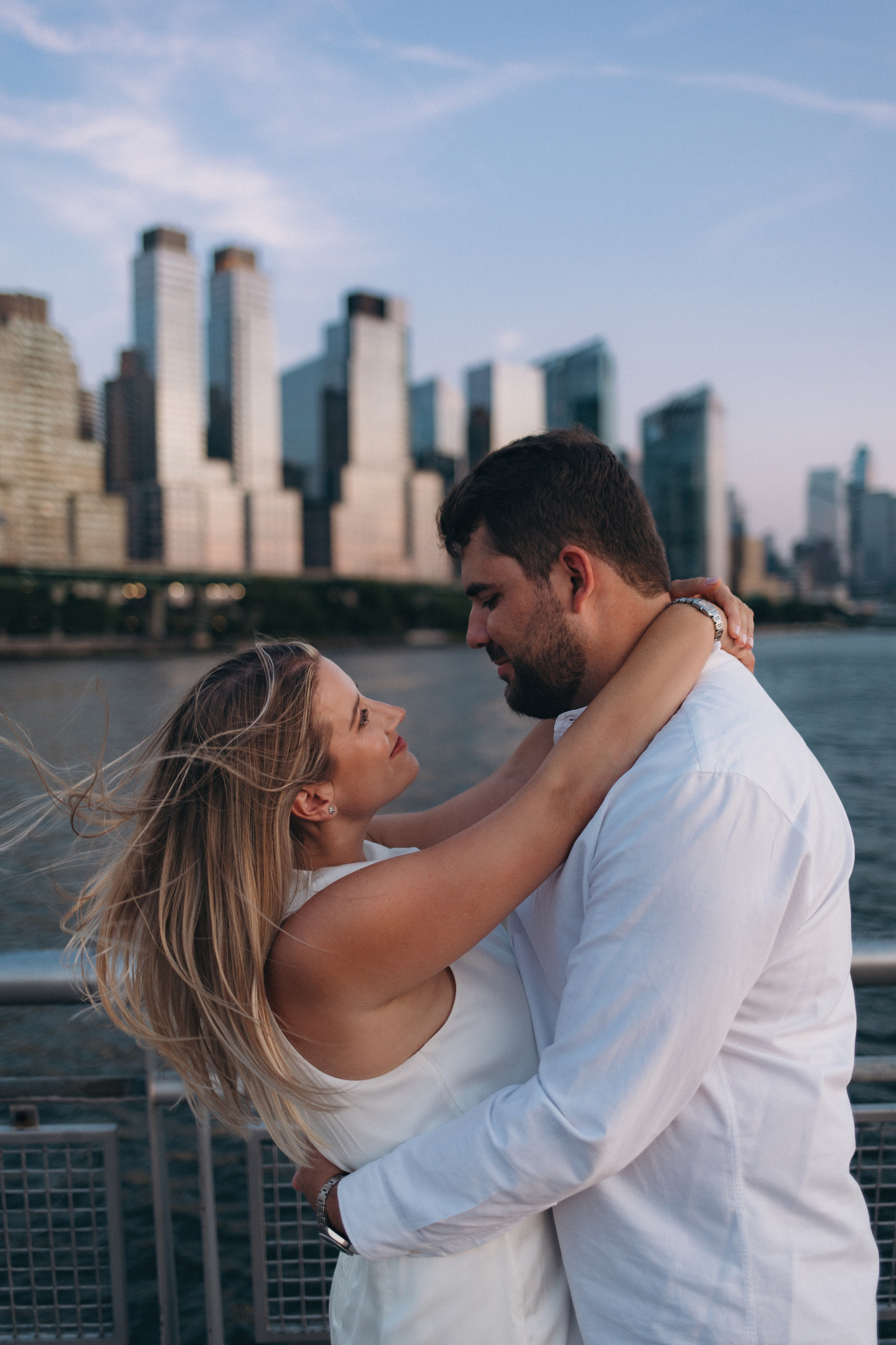 Proposal & Engagement Photographer in NYC. Sasha Amelie | Lifestyle and Wedding Photography | NYC and Beyond