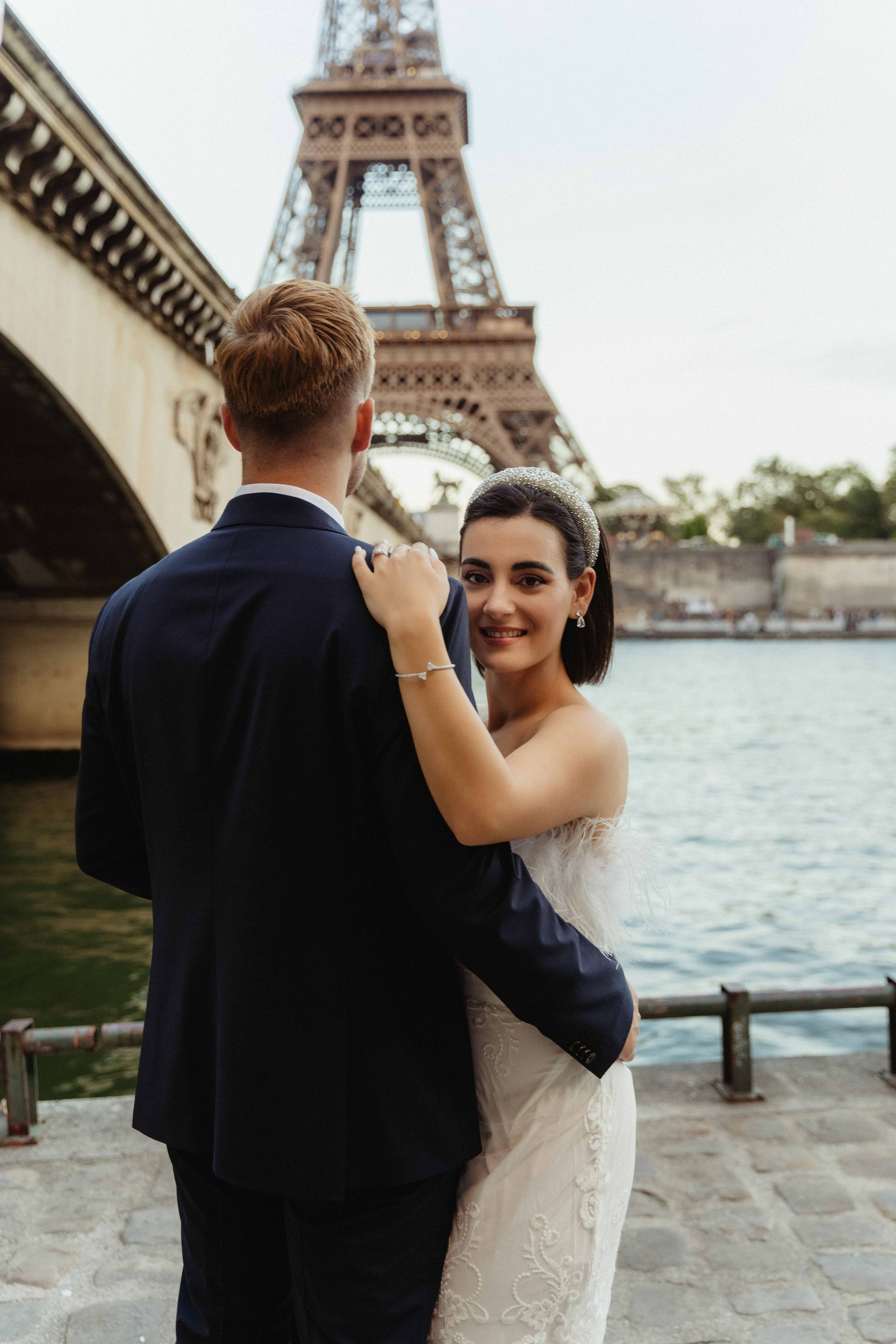 Photographer in Paris|Solo and groups, portraits & content, couples photo-shoot in Paris at the best locations
