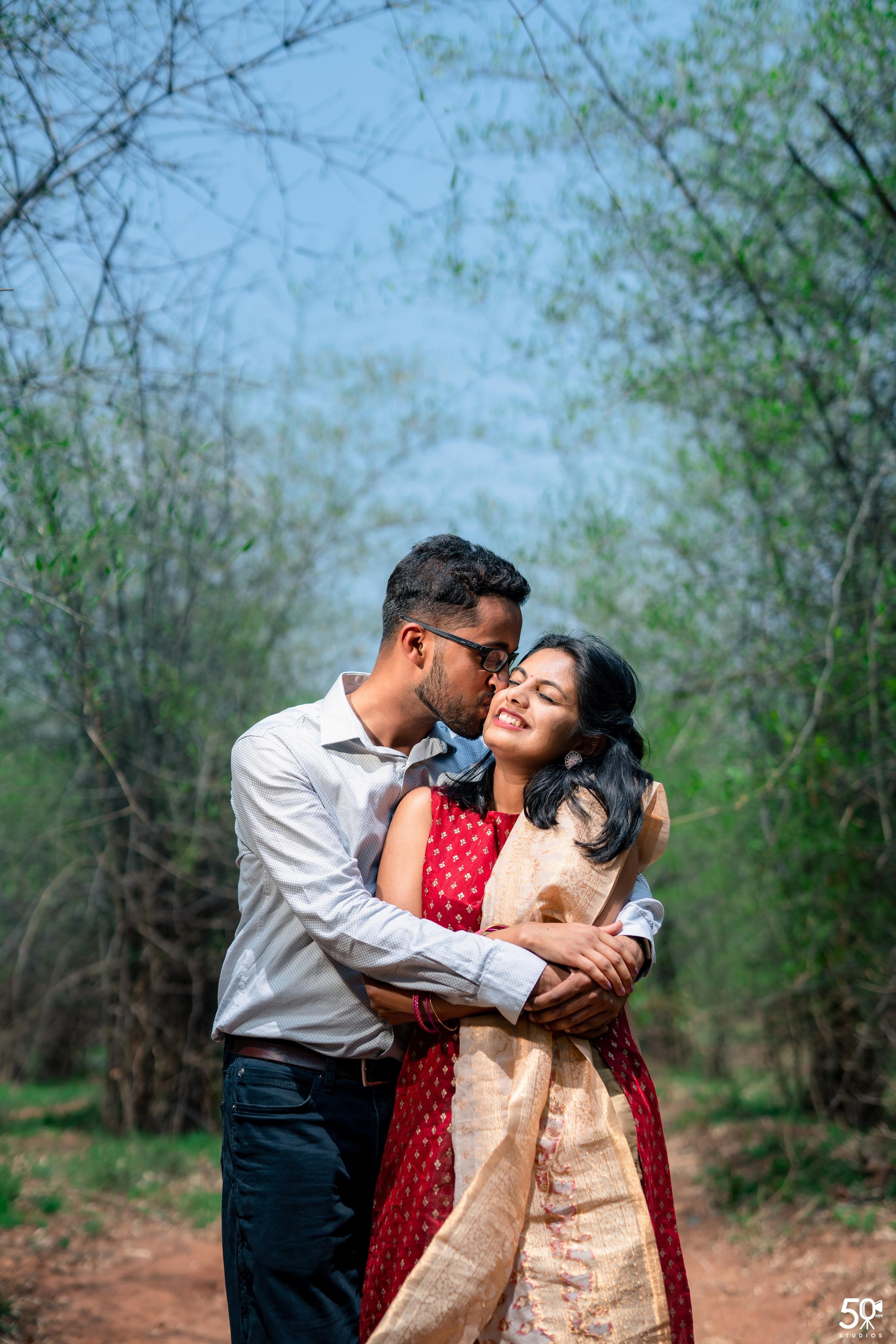 COUPLESHOOTS. 50mm STUDIOS