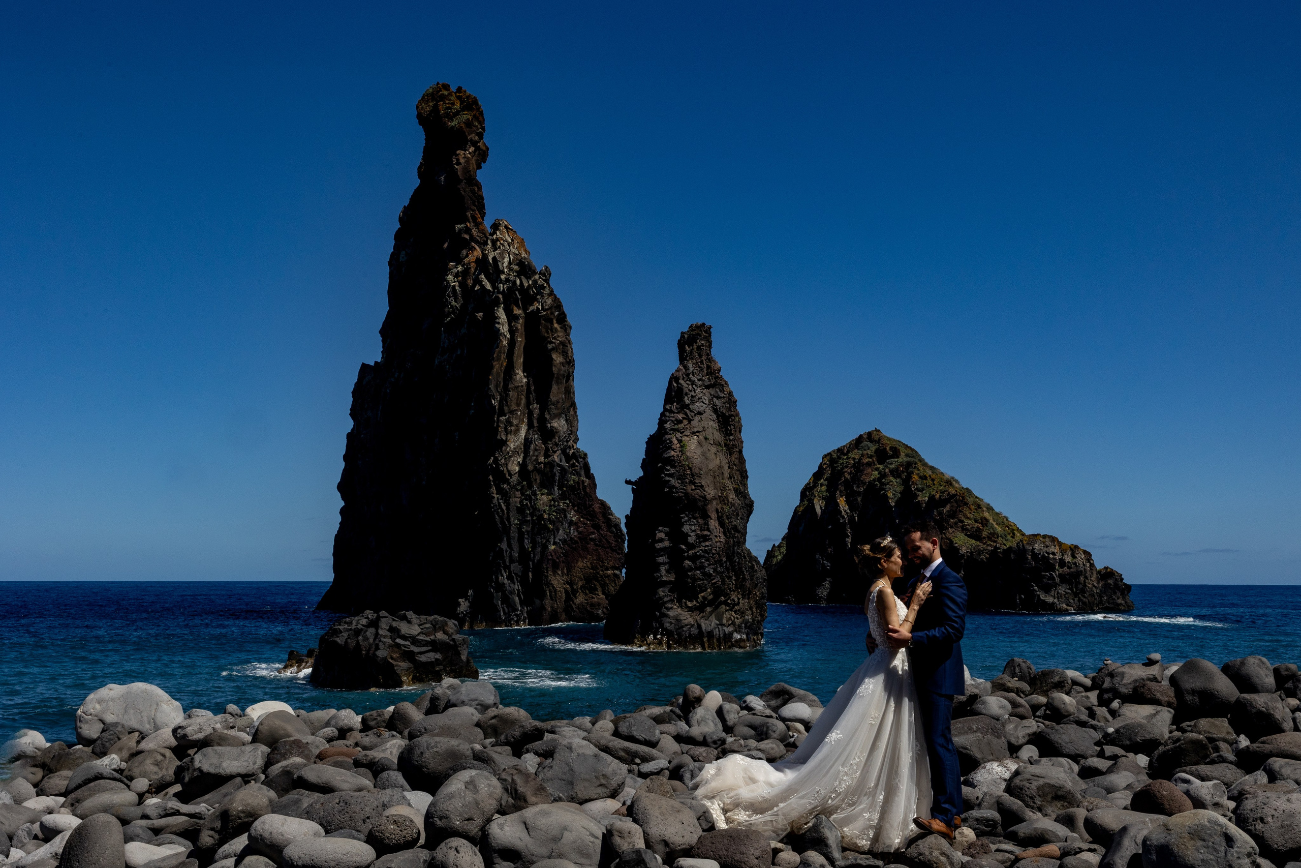 Madeira Elopement Photoshoot | Romantic Couple Session in Madeira Island. Lisbon Wedding Photographer | Elegant Wedding Storytelling