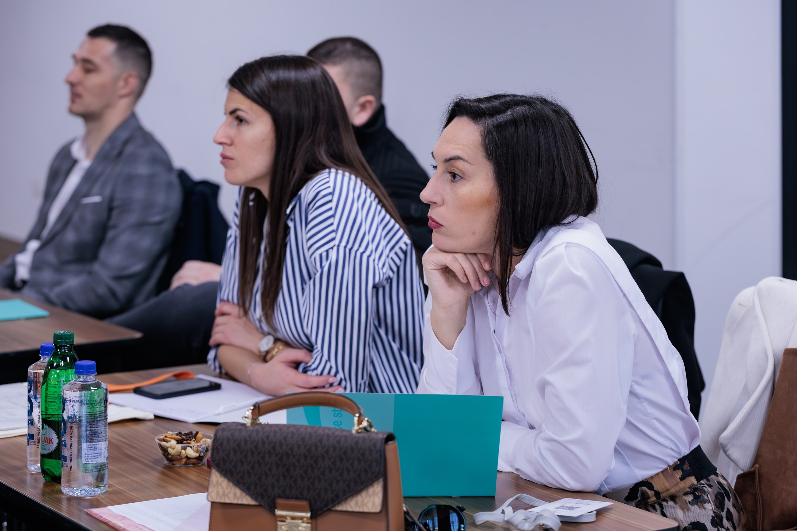 Udruženje Medicinska mreža — Škola OCT i OCTA retine. Namir Čomaga — fotograf iz Sarajeva, portreti, tradicija i kultura u fokusu objektiva