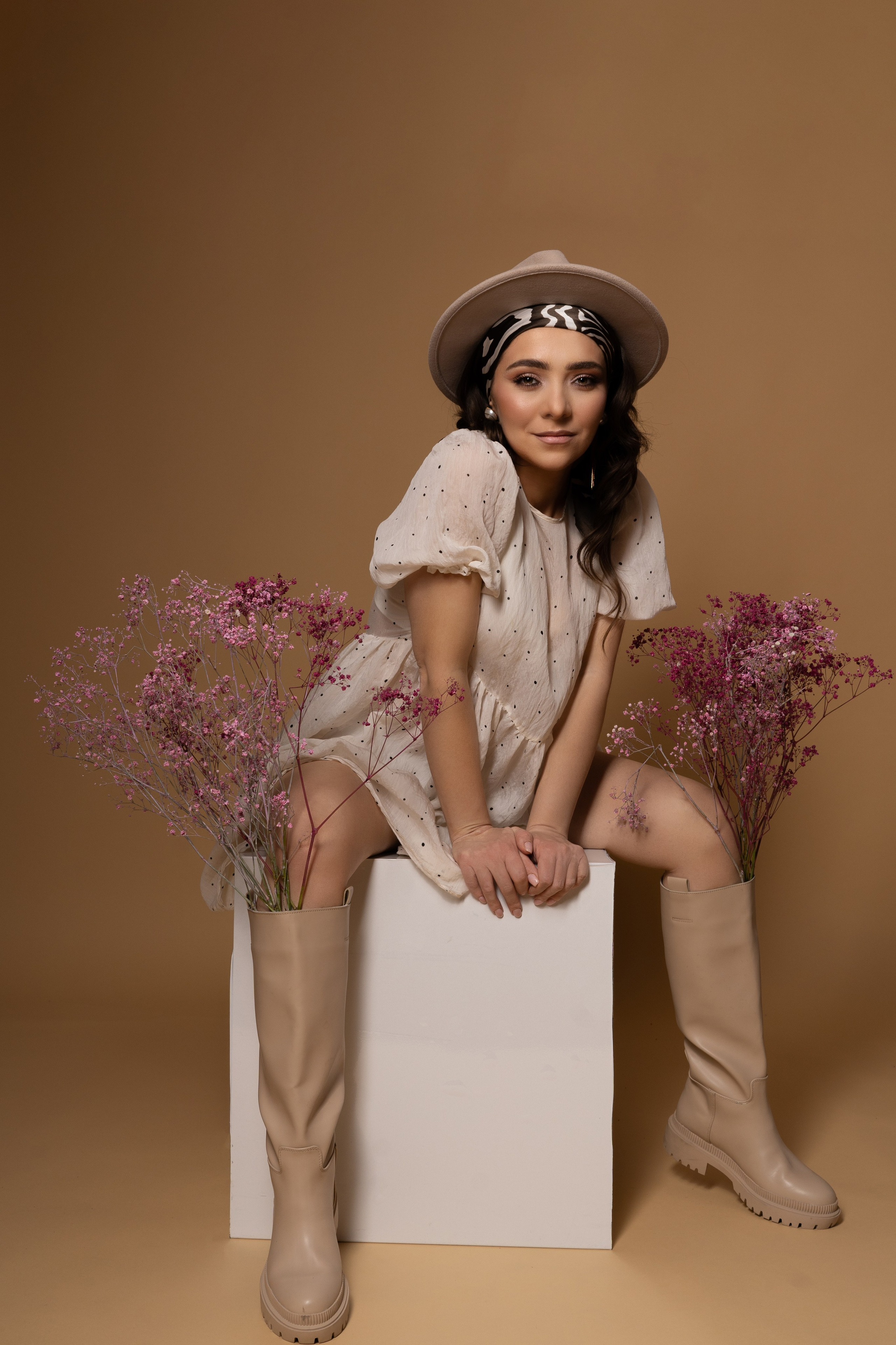 Ladies. Photographer in Paris, shootings in Paris