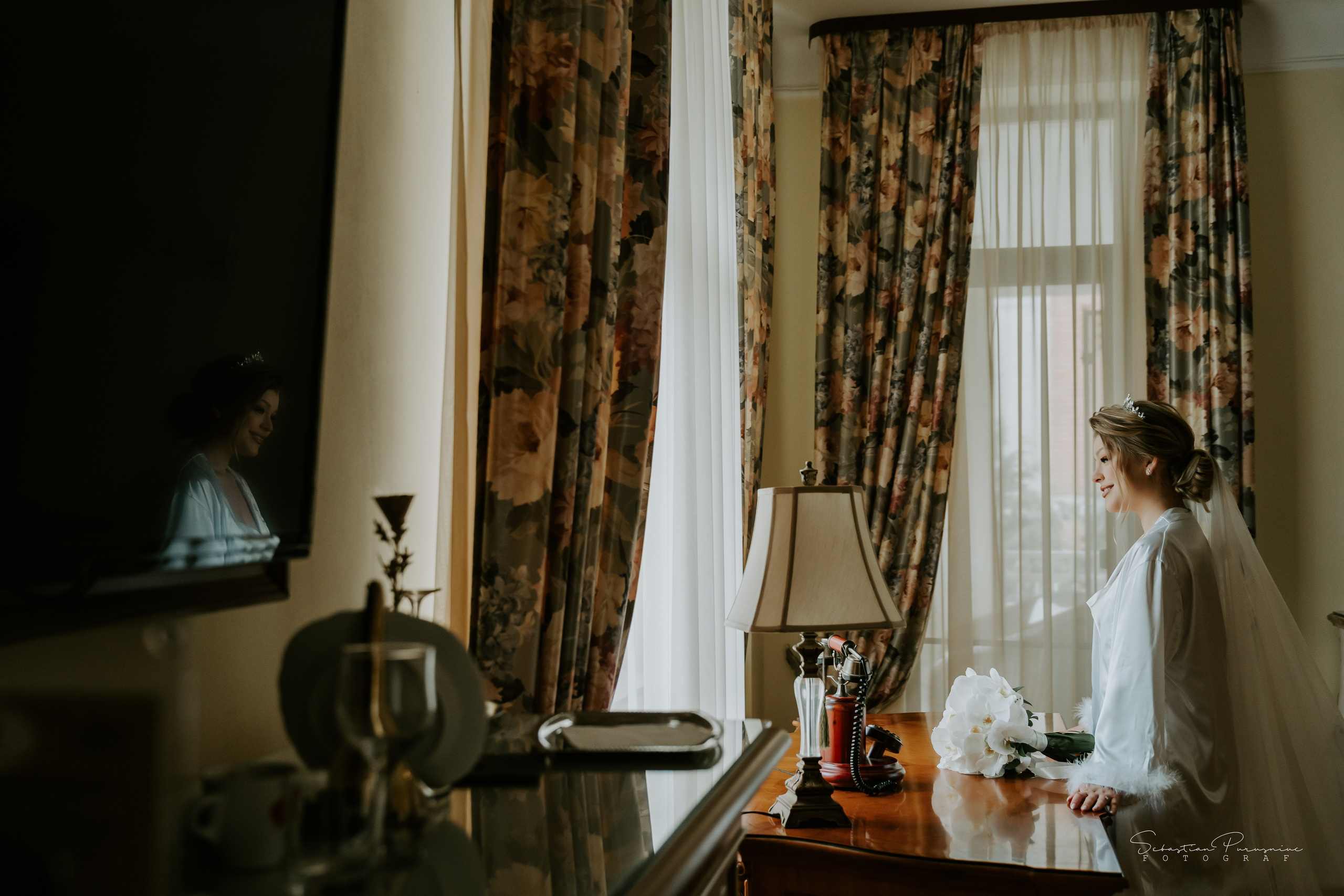 Larisa & Iulian. Sebastian Purusniuc Fotograf - Iasi