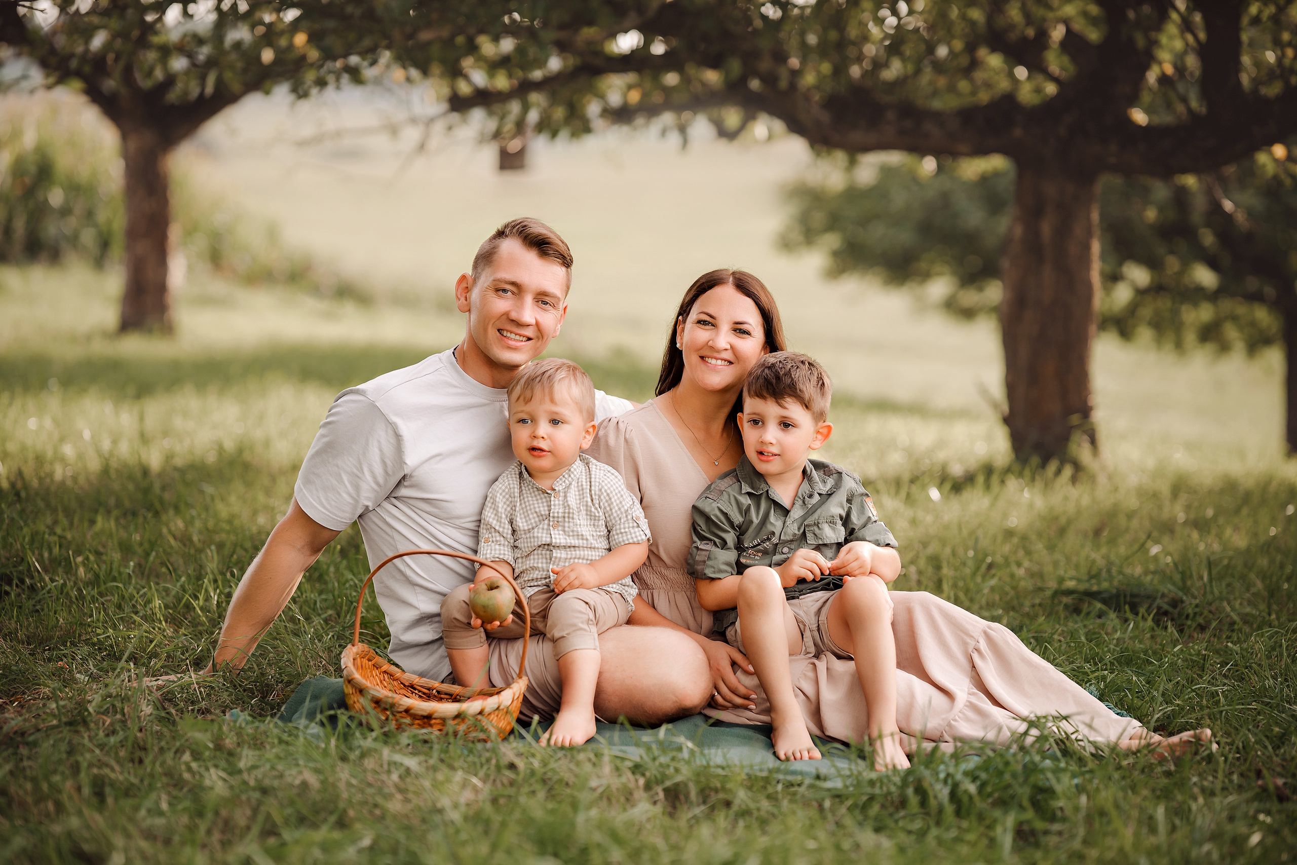 Family Portrait im Spätsommer. Portraitfotografie in Gründau Elena Ohnstedt