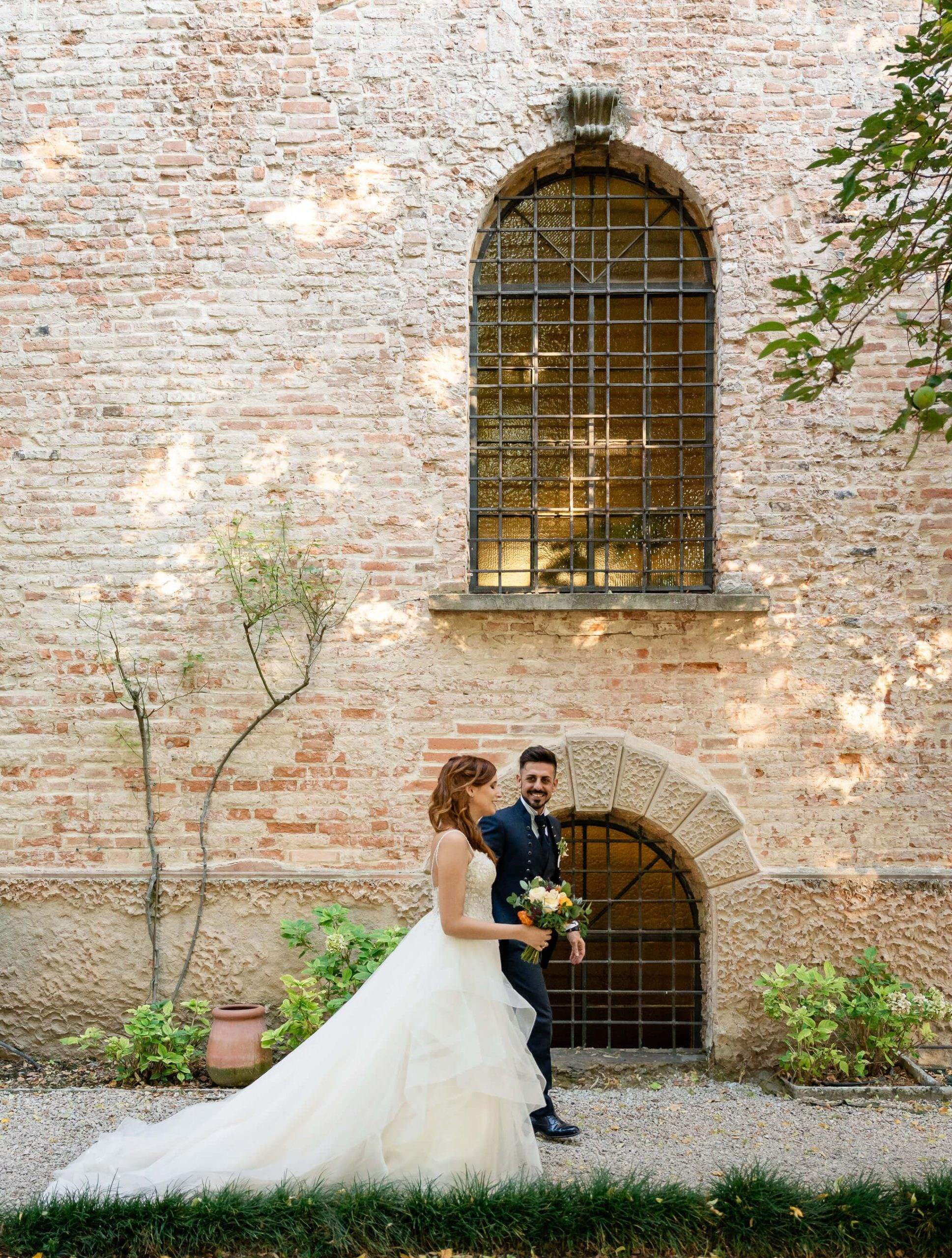Boda en Castillo de Bevilacqua, Verona | El Velo Blanco. El Velo Blanco I Fotógrafos de Bodas