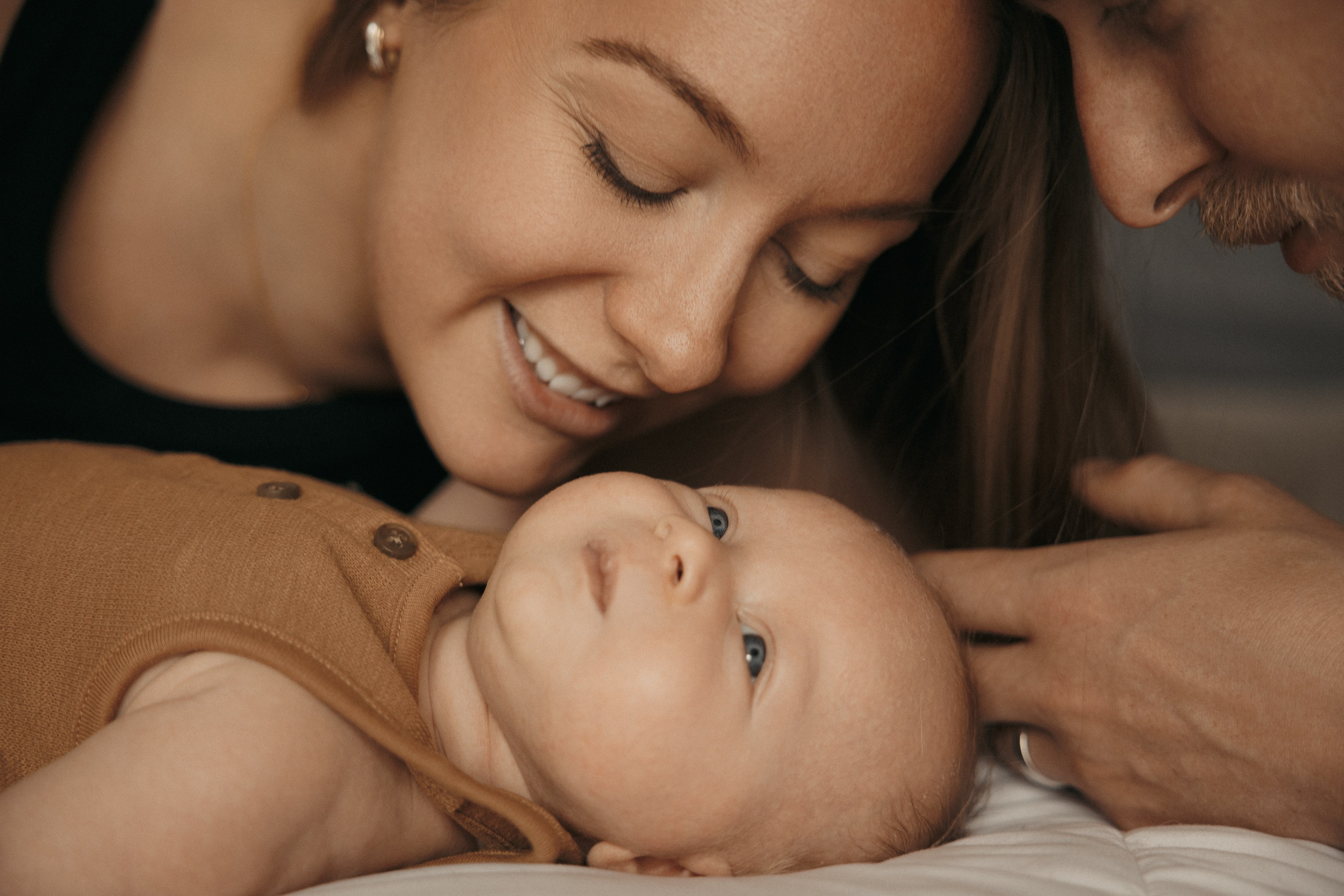 NEWBORN. Anna Gabitova — Family, Maternity, Lifestyle Photographer in Montreal