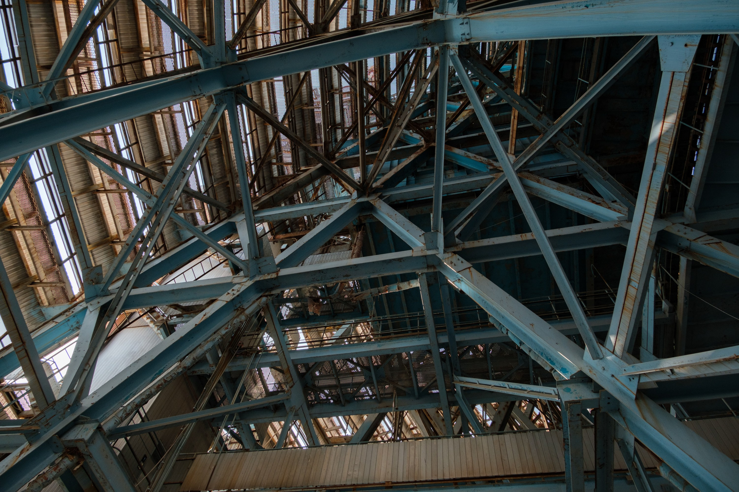 Обзор на объектив 16-300мм Sigma. Личные впечатления и опыт использования. Фотограф Григорий Кравец