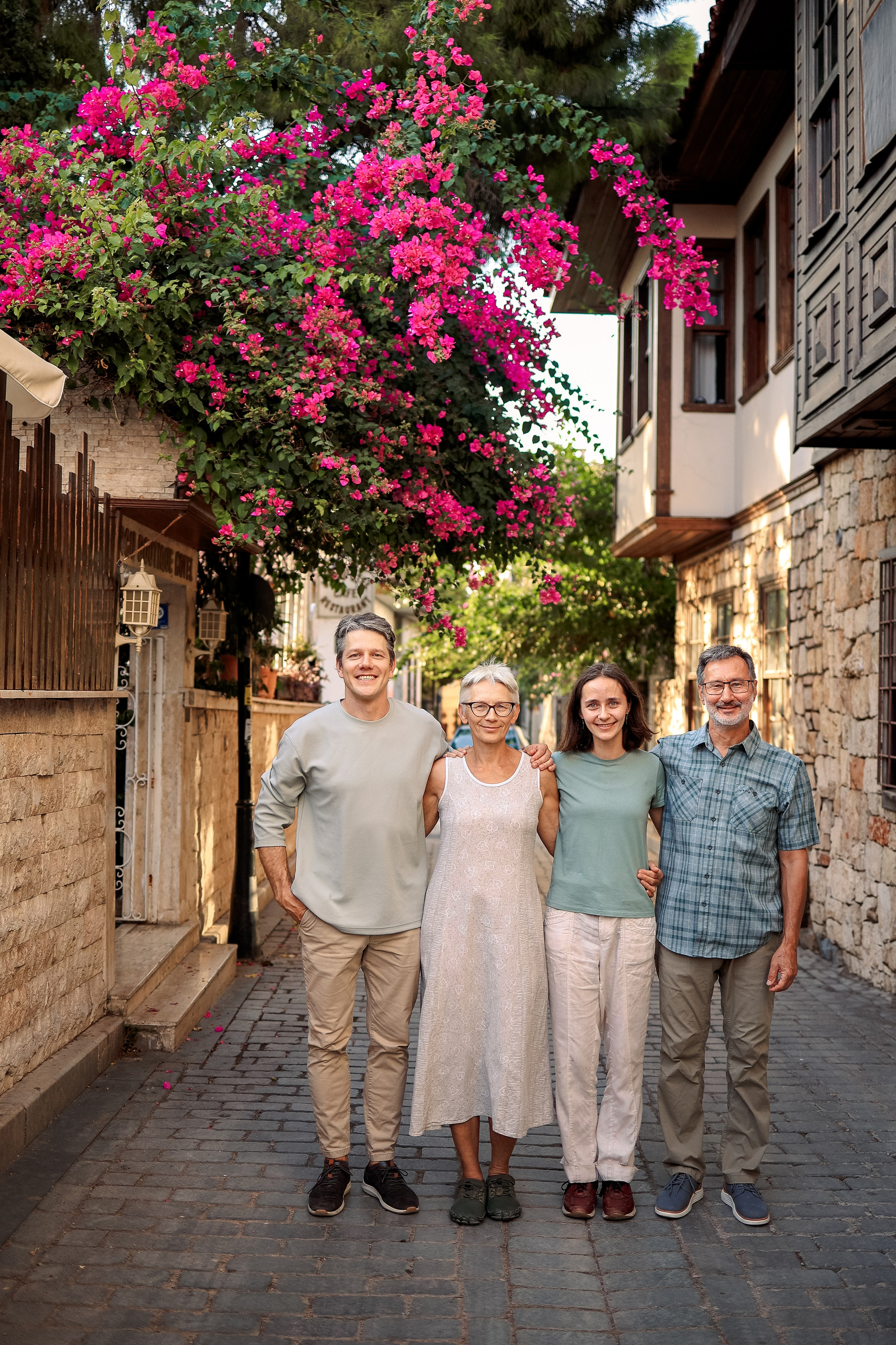 Photoshooting in old town of Antalya. Photographer in Turkey, Antalya, Kemer, Belek, Side, Kas, Fethiye