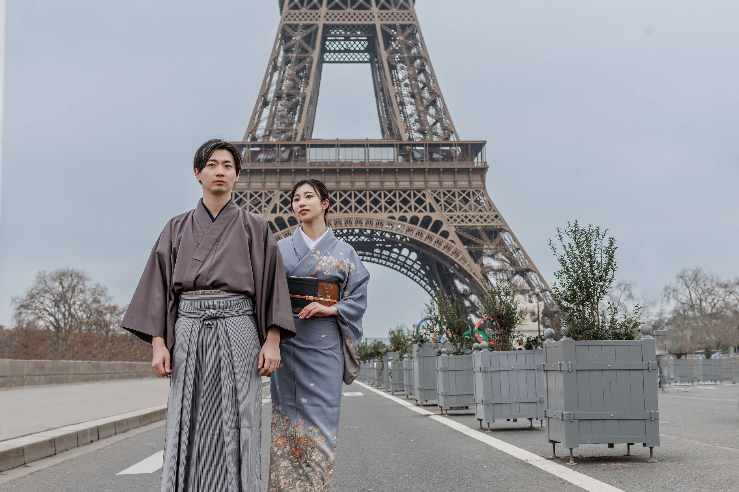 When Cinema Inspires Photography: A Parisian Love Story with Japanese Elegance. Photographe à Paris