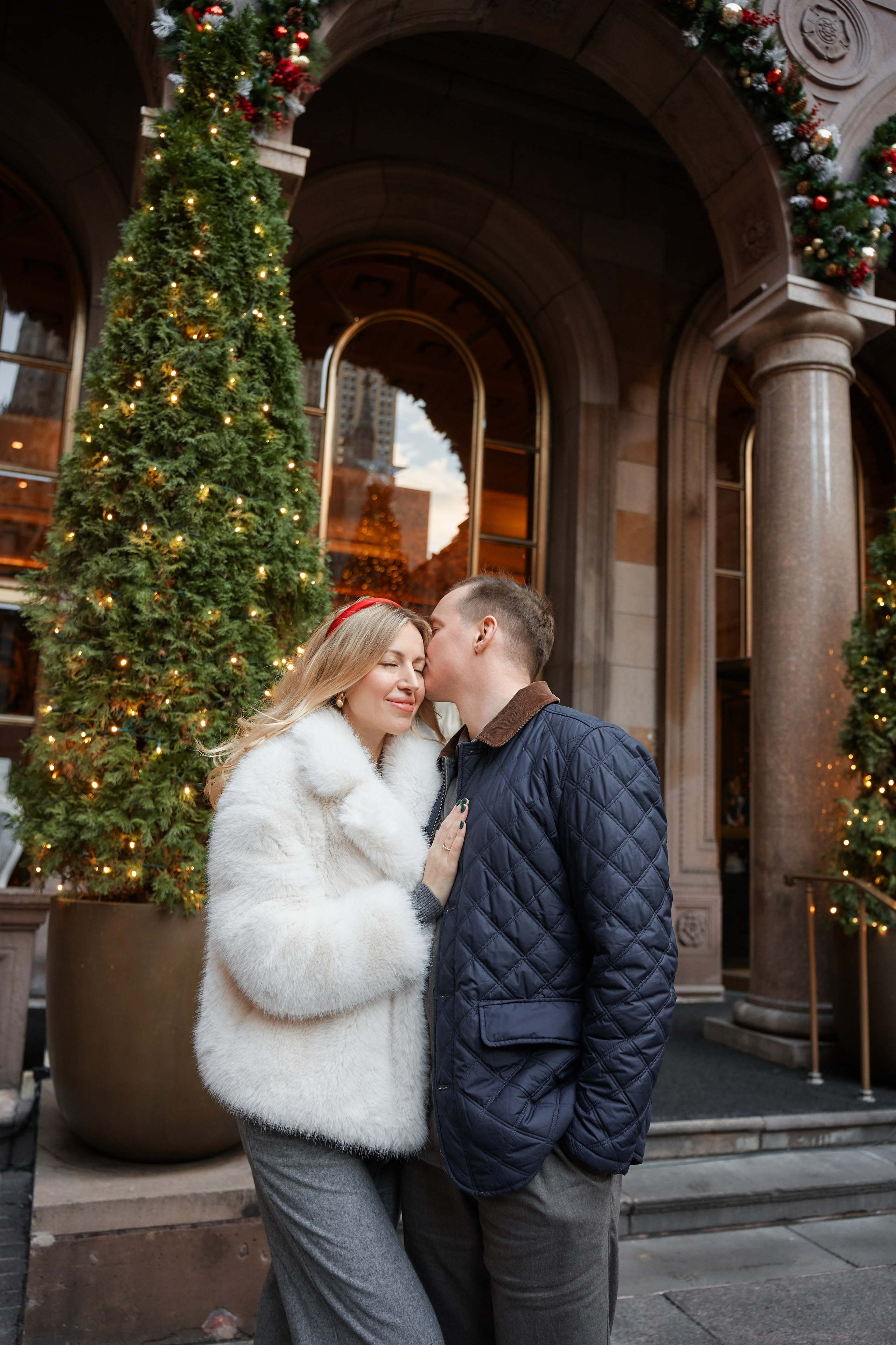 Christmas Mini Session 🎄. Professional Wedding and event photographer USA New York
