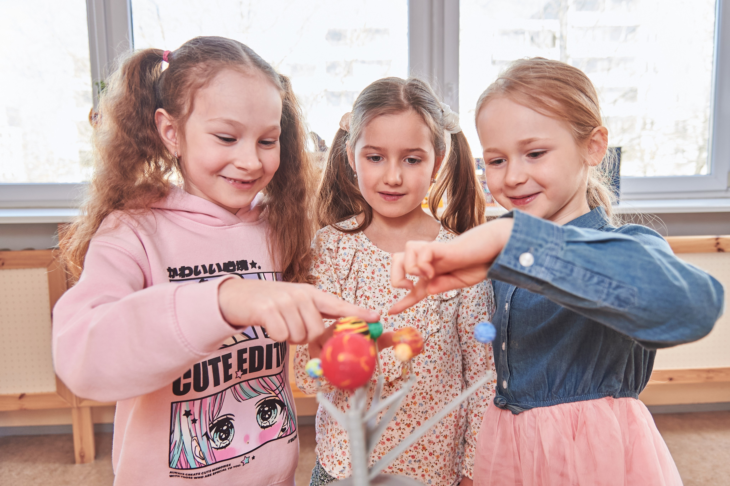 выпускные альбомы, выпускной альбом Таллинн, детский фотограф, школьный фотограф Таллин, фотограф на школьный выпускной Таллин, фотосессия в школе Таллин, фото для школьного альбома Таллин, школьная фотосъёмка Таллин, lõpualbumid, lõpualbum Tallinnas, lastefotograaf, koolifotograaf Tallinnas, fotograaf kooli lõpetamiseks Tallinnas, fotosessioon koolis Tallinnas, fotod koolialbumi jaoks Tallinnas, koolifotosessioon Tallinnas