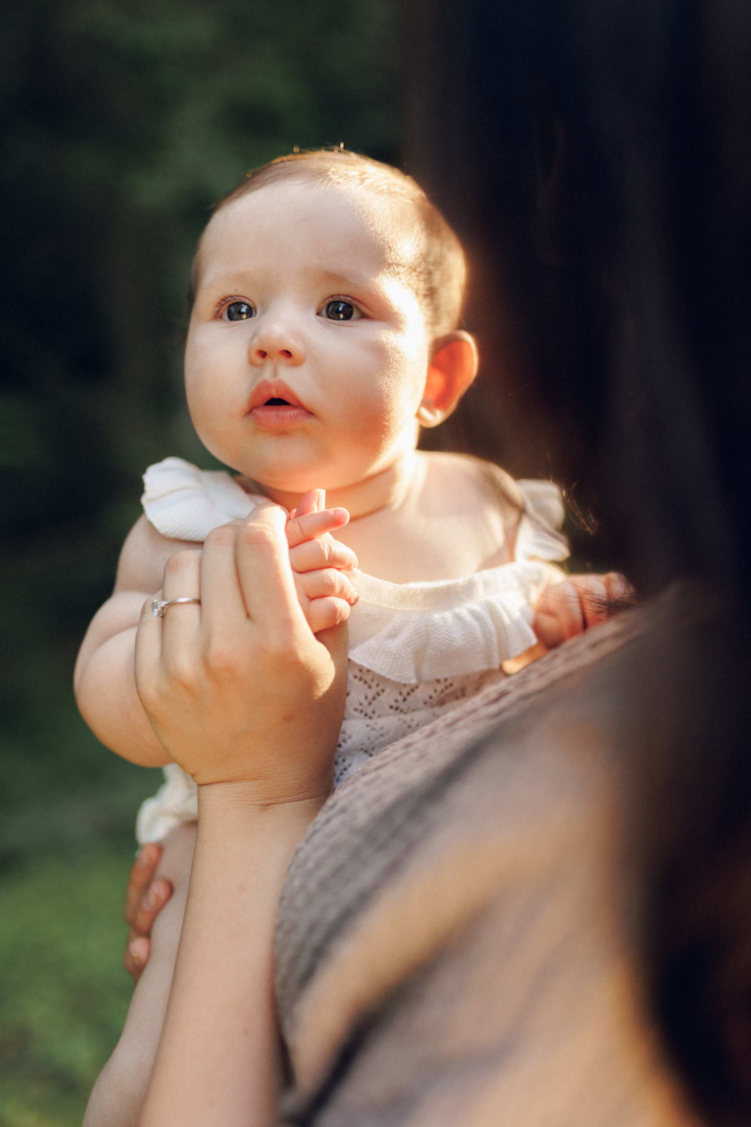 Sergiu, Vanessa and Vittoria — a family portrait in La Palma, Suceava. Wedding photographer and videographer based in Timisoara, Romania