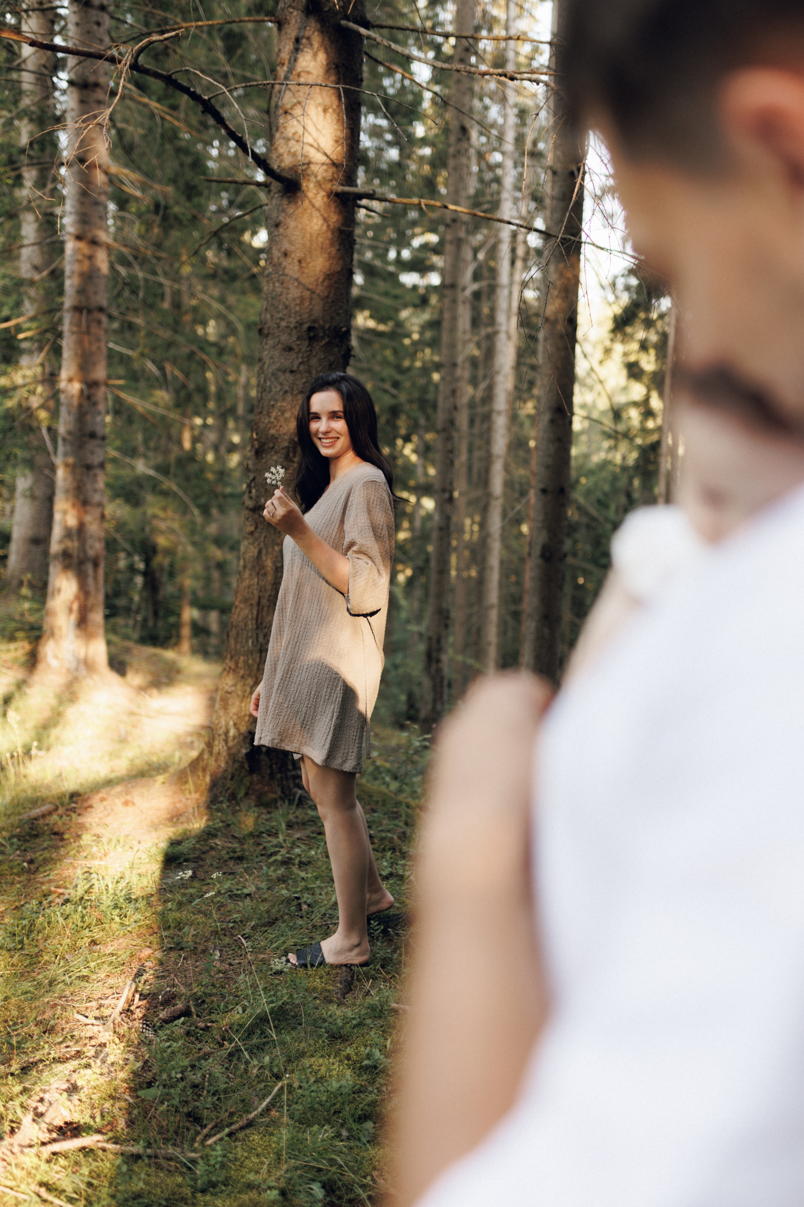 Sergiu, Vanessa and Vittoria — a family portrait in La Palma, Suceava. Wedding photographer and videographer based in Timisoara, Romania