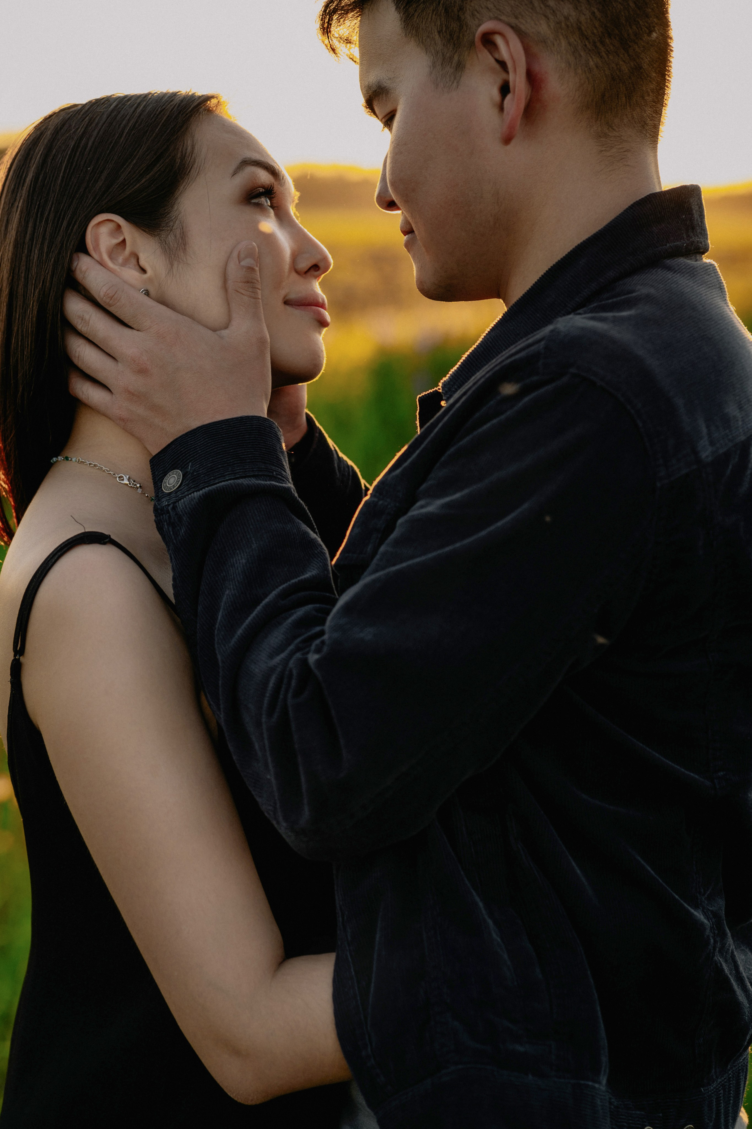 ENGAGEMENT. Wedding and family photographer and videographer PA, NJ, NY, DE, MD