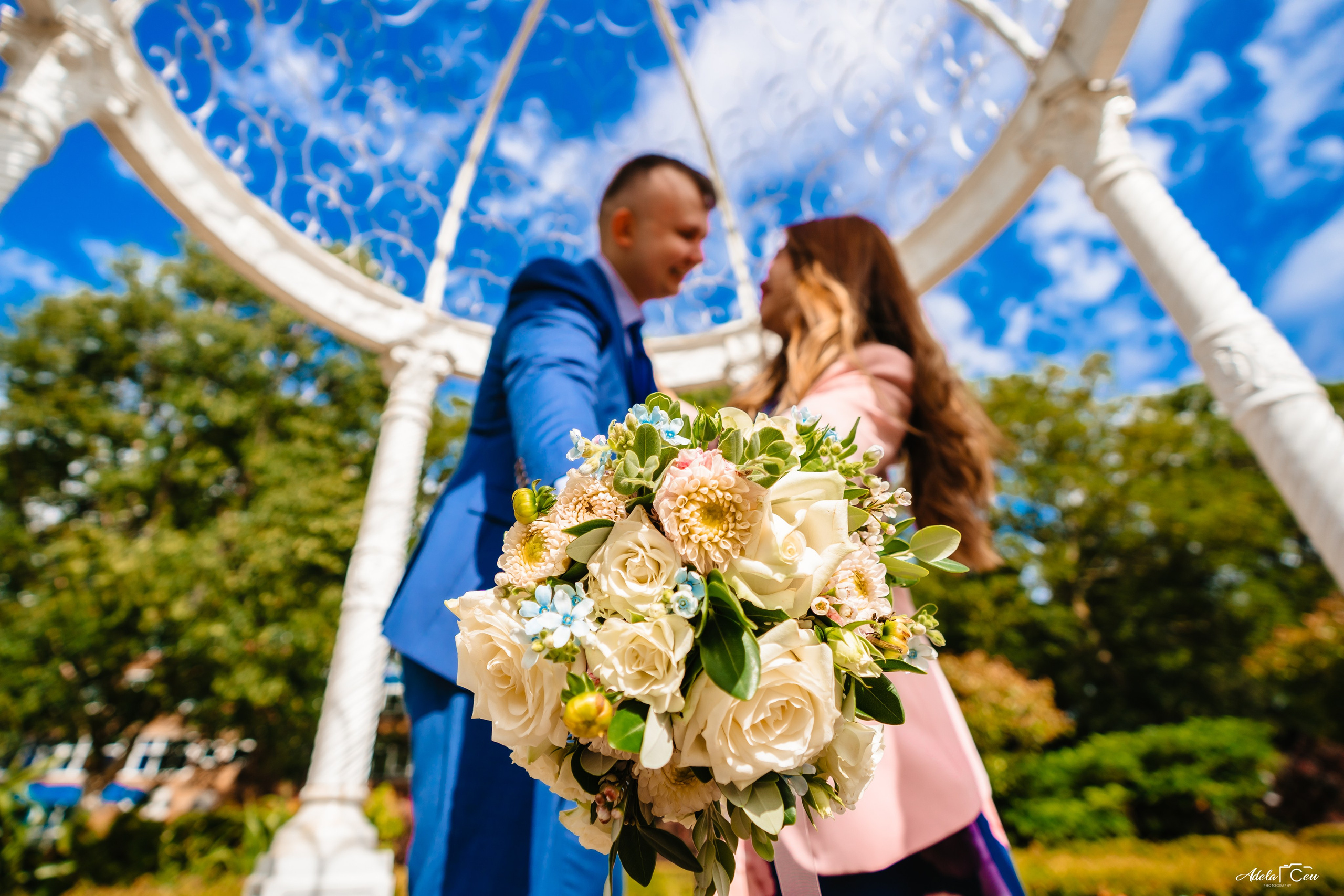 WEDDING PHOTOGRAPHER IN UK